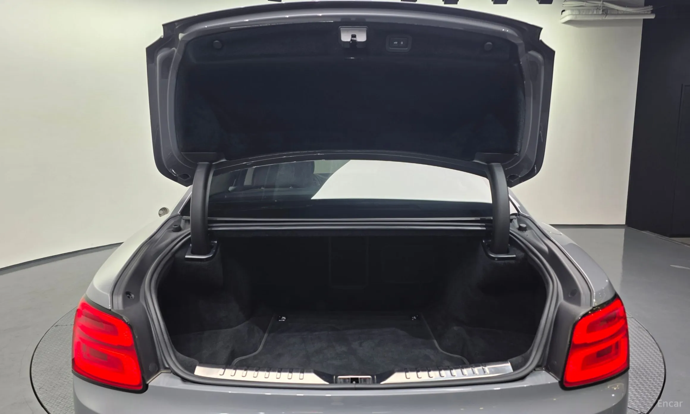 Bentley Flying Spur 3rd Generation превью 20