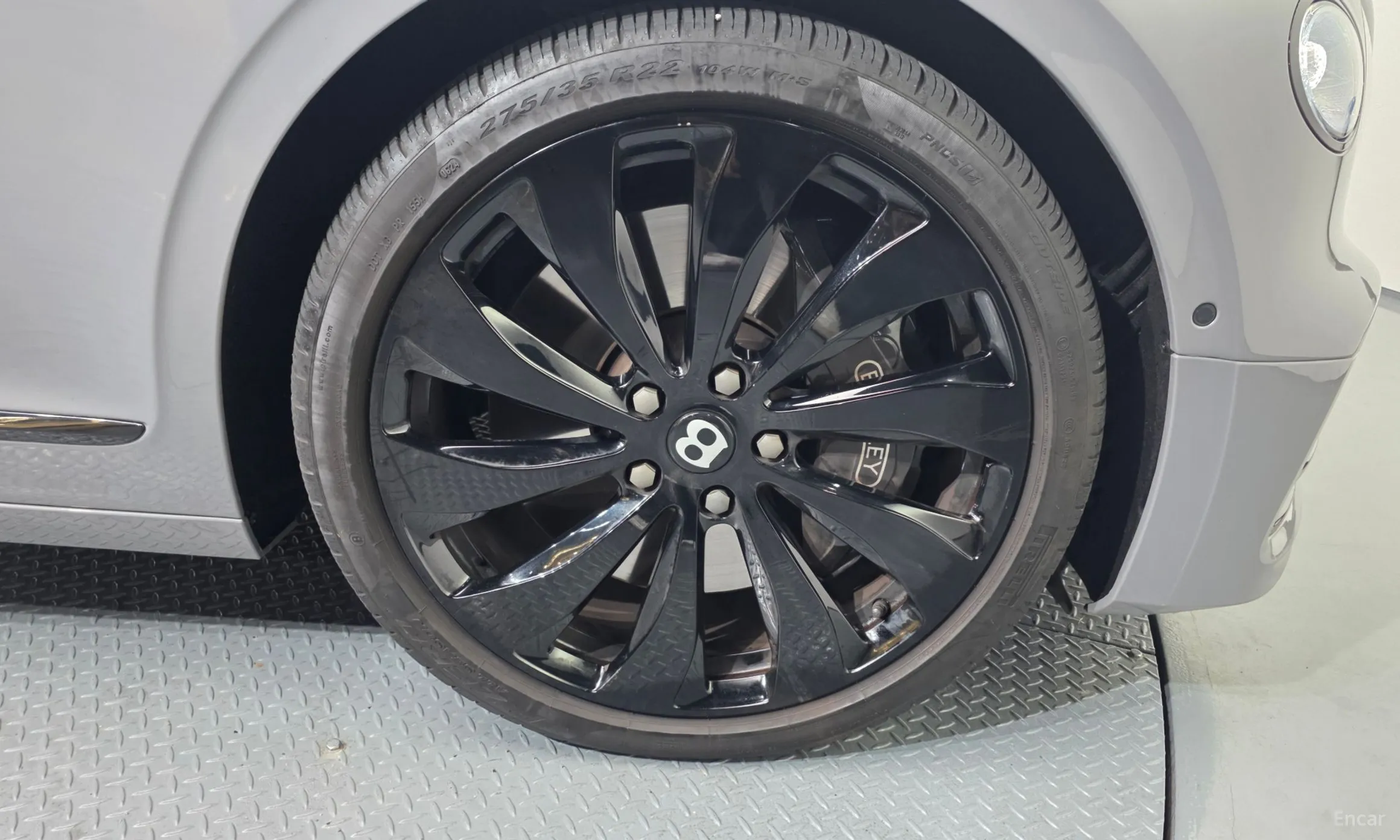 Bentley Flying Spur 3rd Generation превью 5