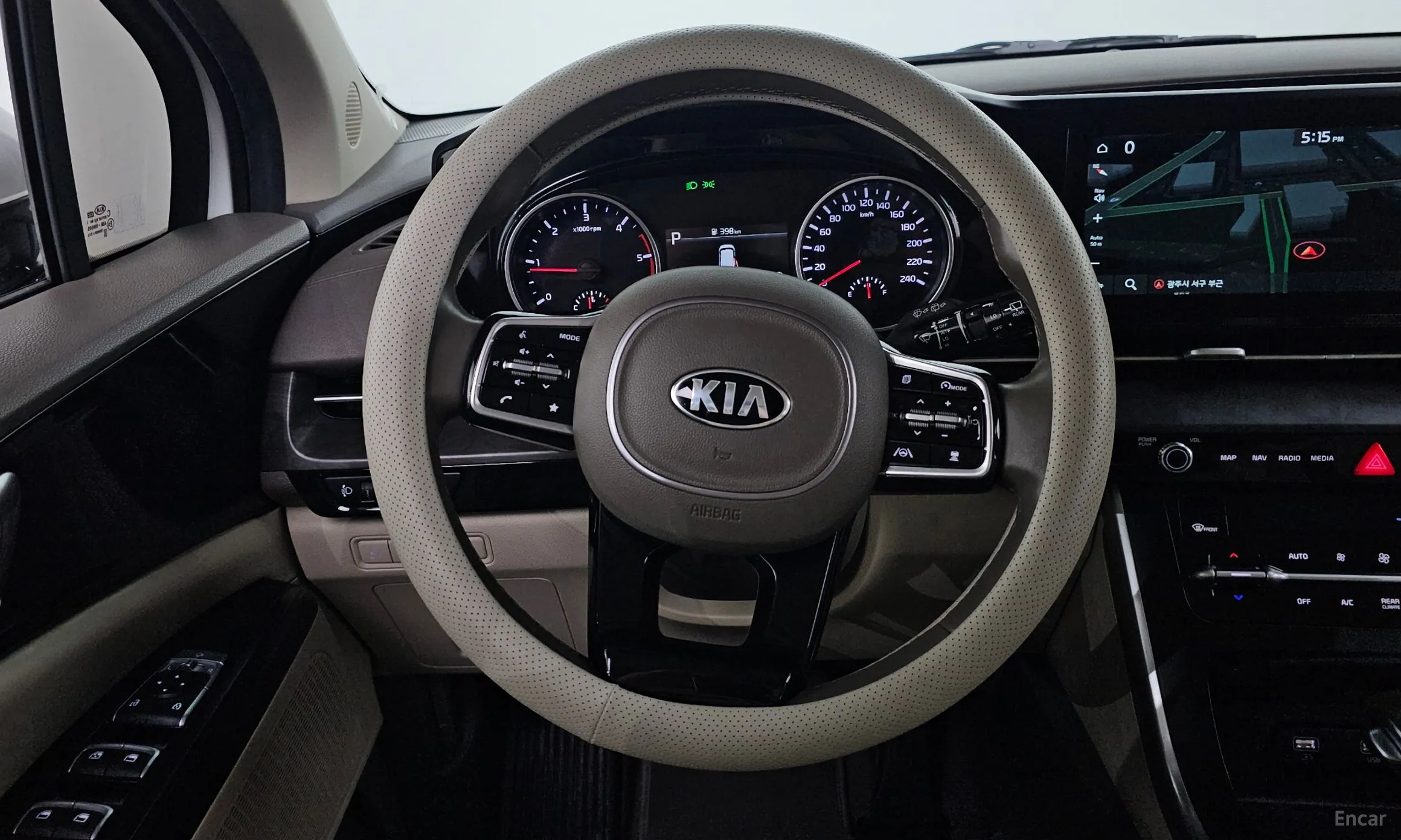 Kia Carnival Gen 4 превью 14