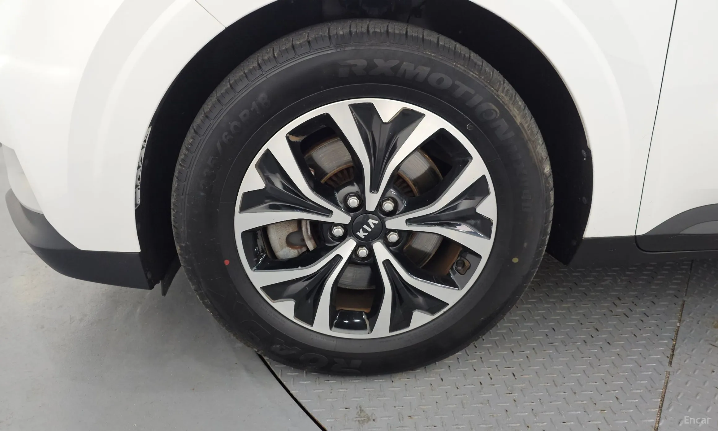 Kia Carnival Gen 4 превью 5