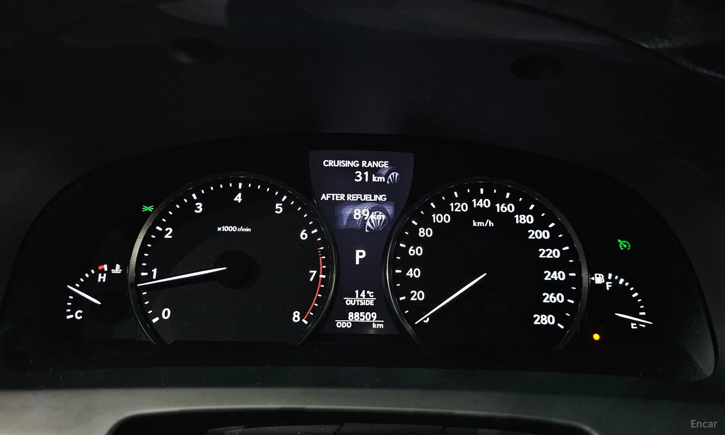 Lexus LS460 превью 8