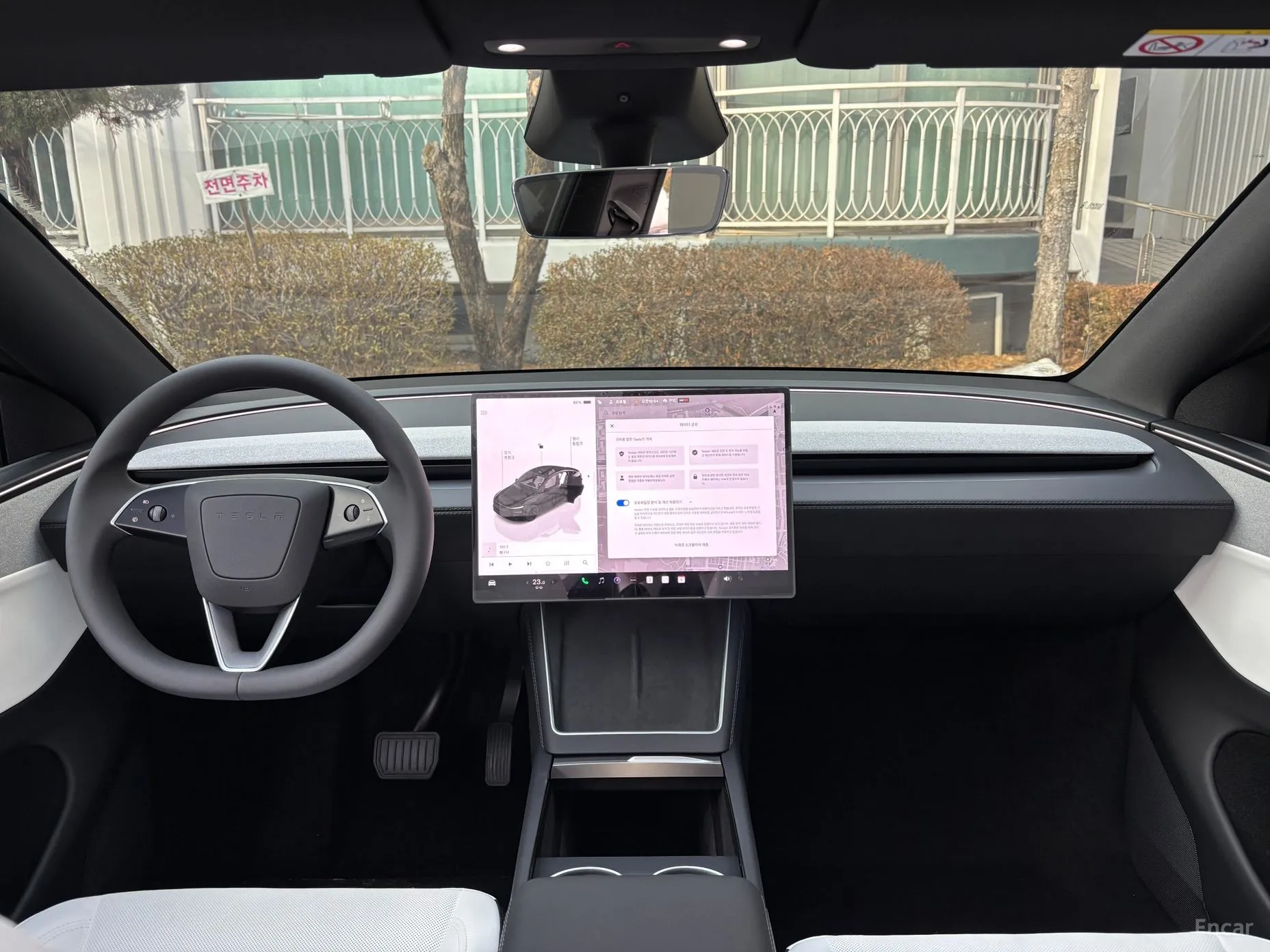 Tesla Model Y превью 11