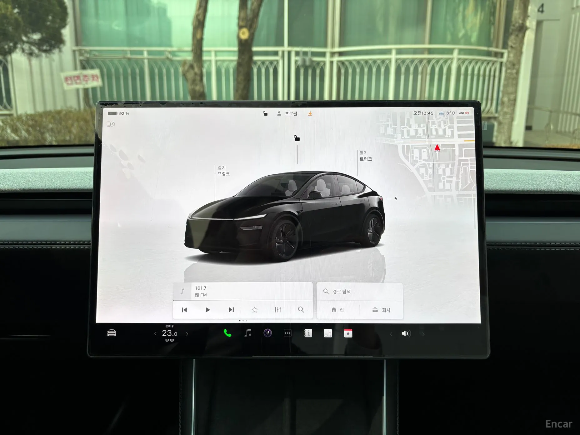 Tesla Model Y превью 15