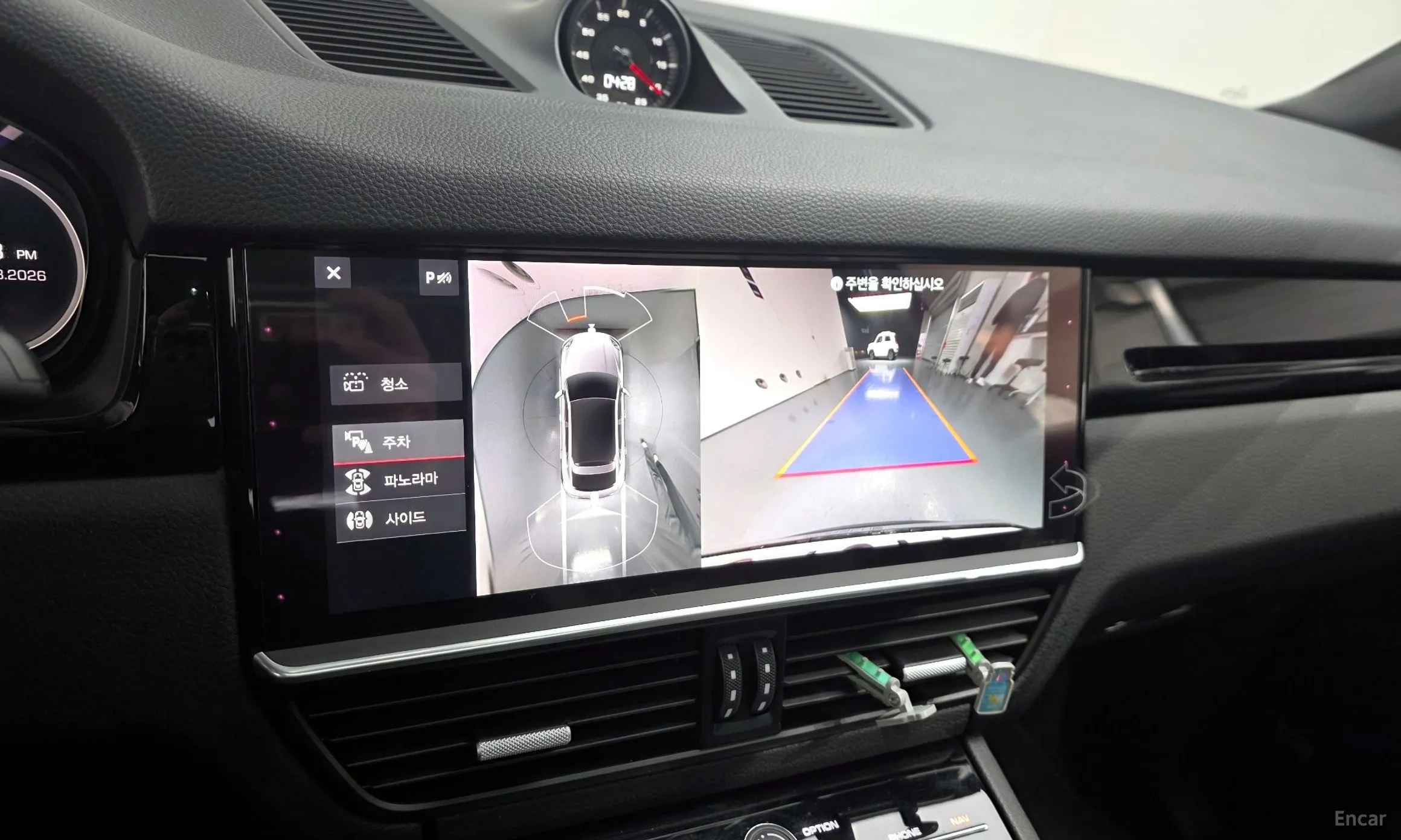 Porsche Cayenne (PO536) превью 15