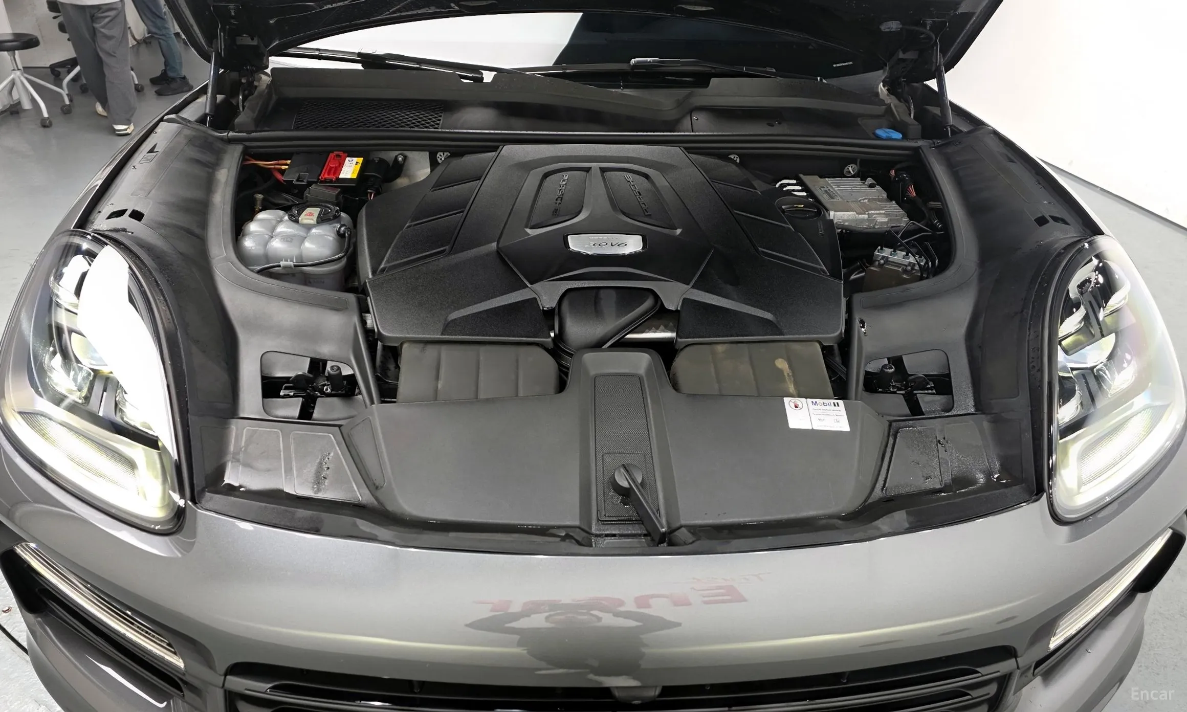 Porsche Cayenne (PO536) превью 6