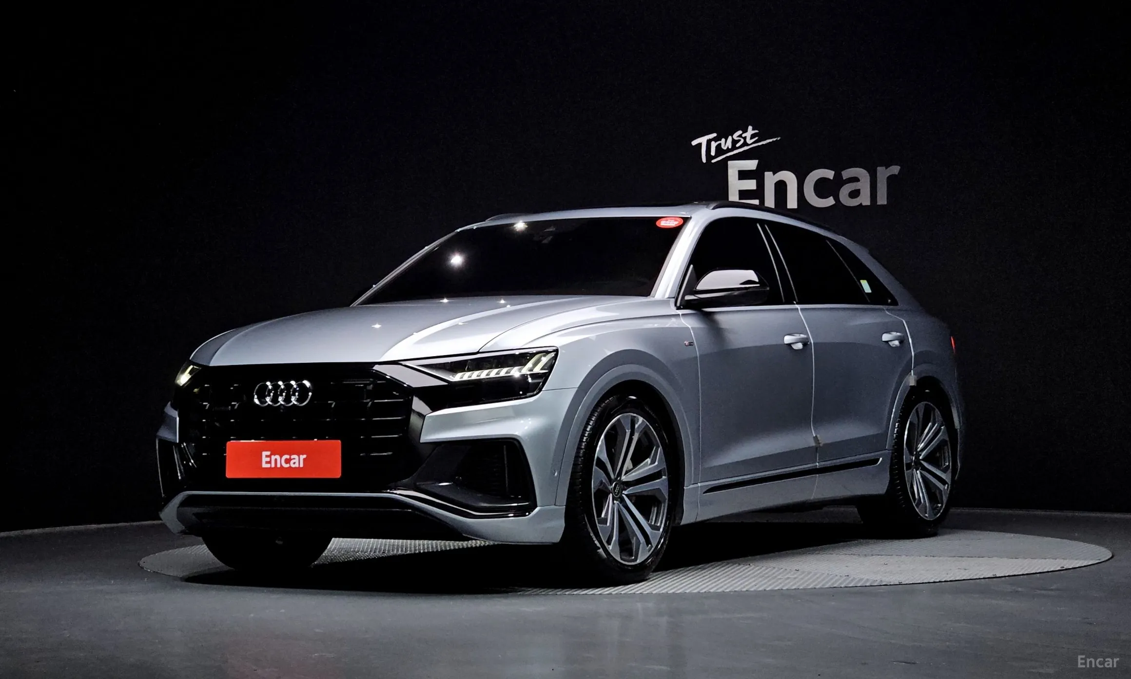 Audi Q8 (4M)