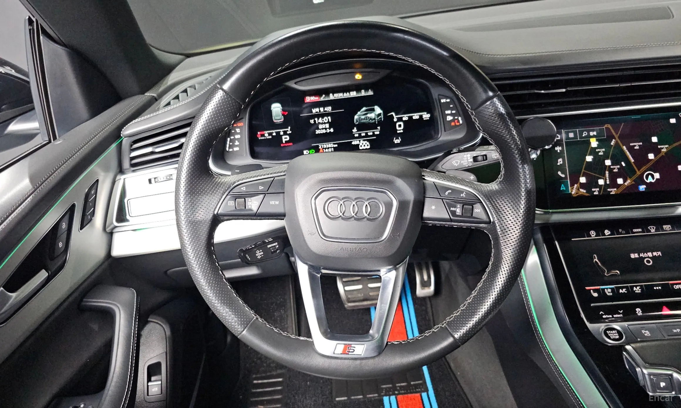 Audi Q8 (4M) превью 13