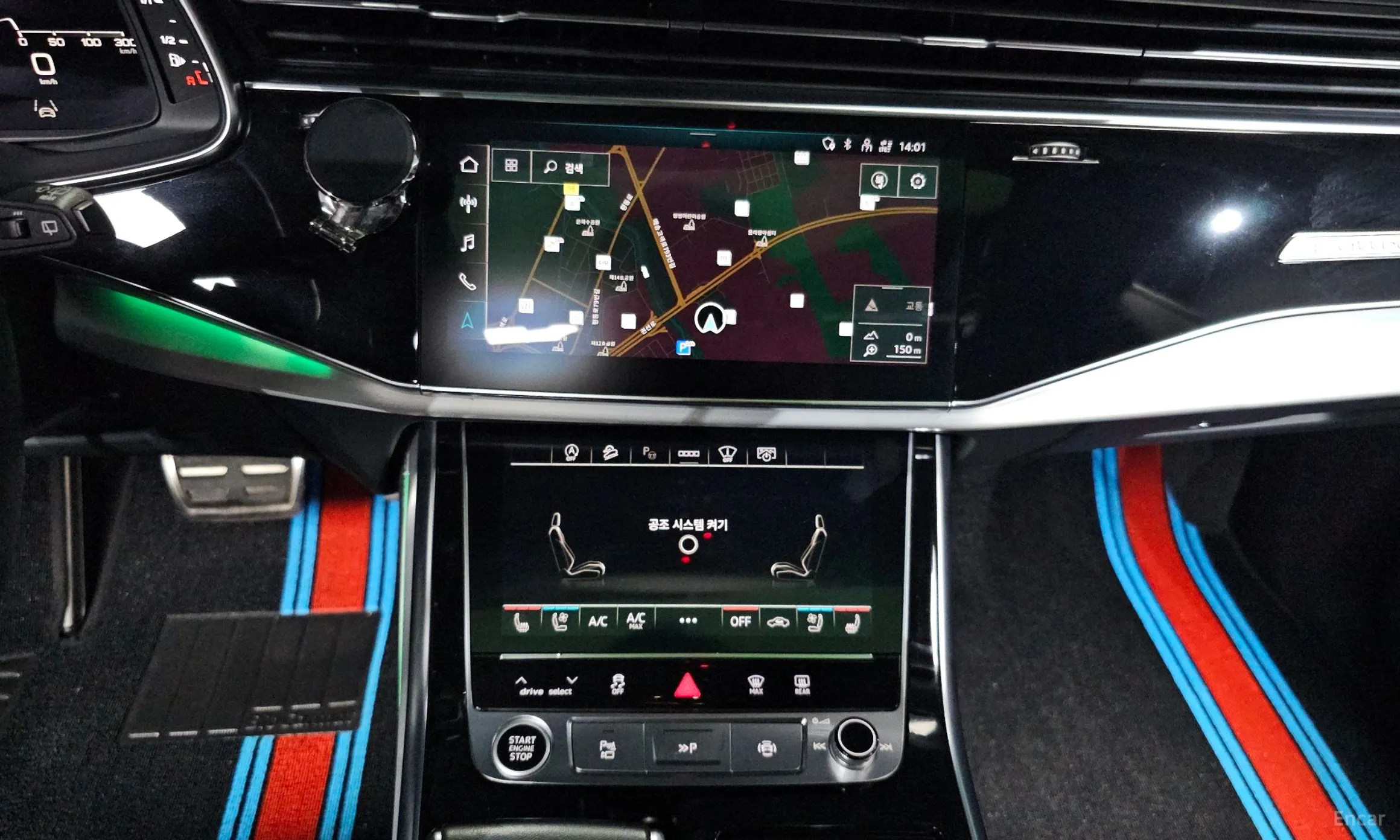 Audi Q8 (4M) превью 14