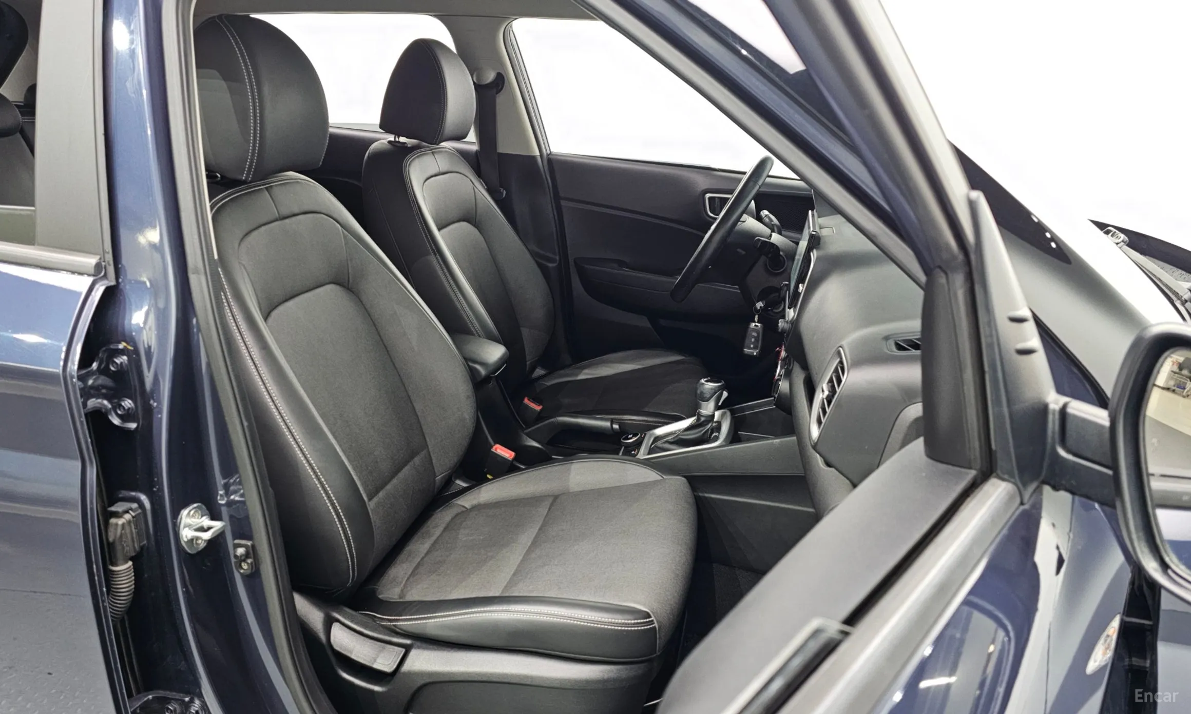 Hyundai Venue превью 11
