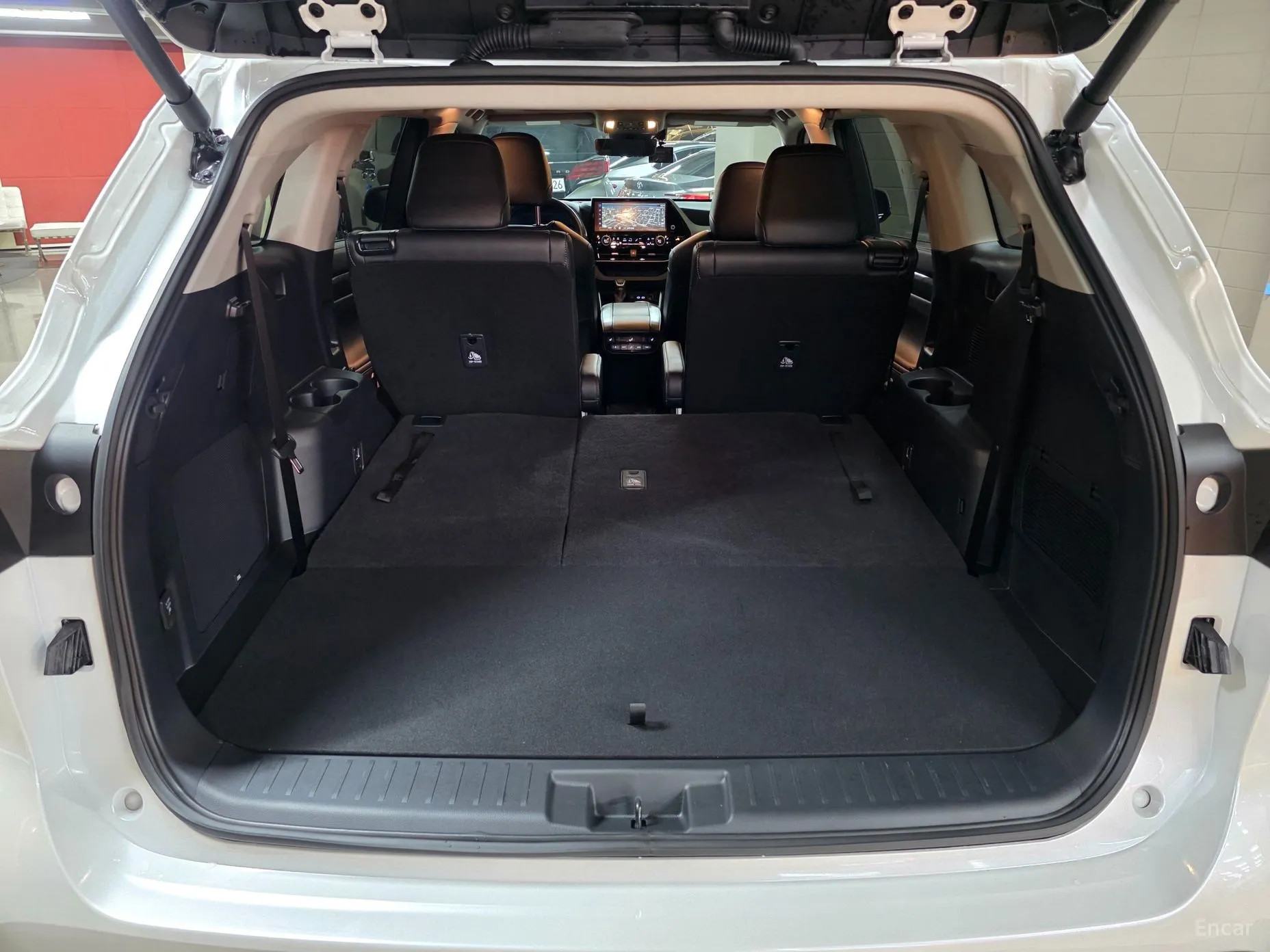 Toyota Highlander 4th generation превью 17