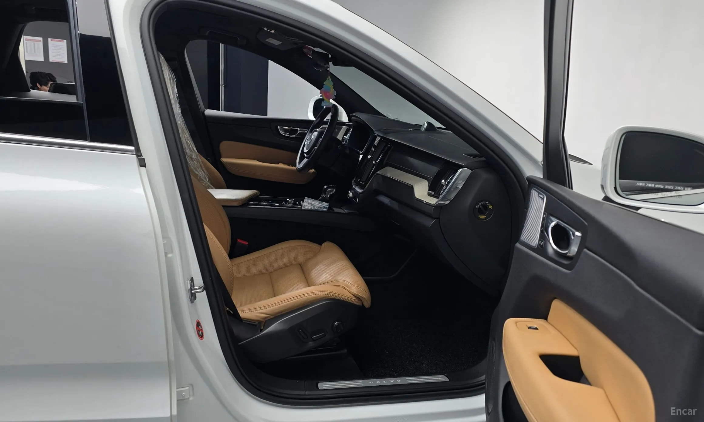 Volvo XC60 Gen 2 превью 11