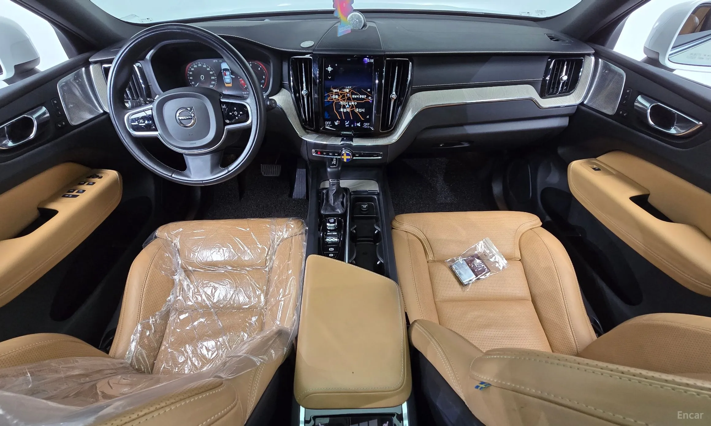 Volvo XC60 Gen 2 превью 7