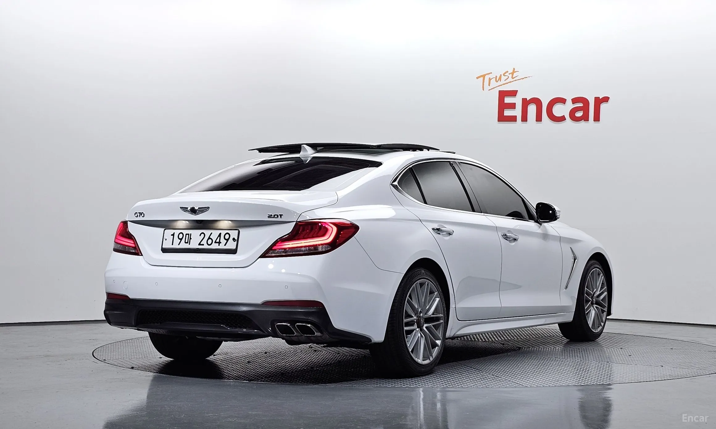 Genesis G70 превью 2