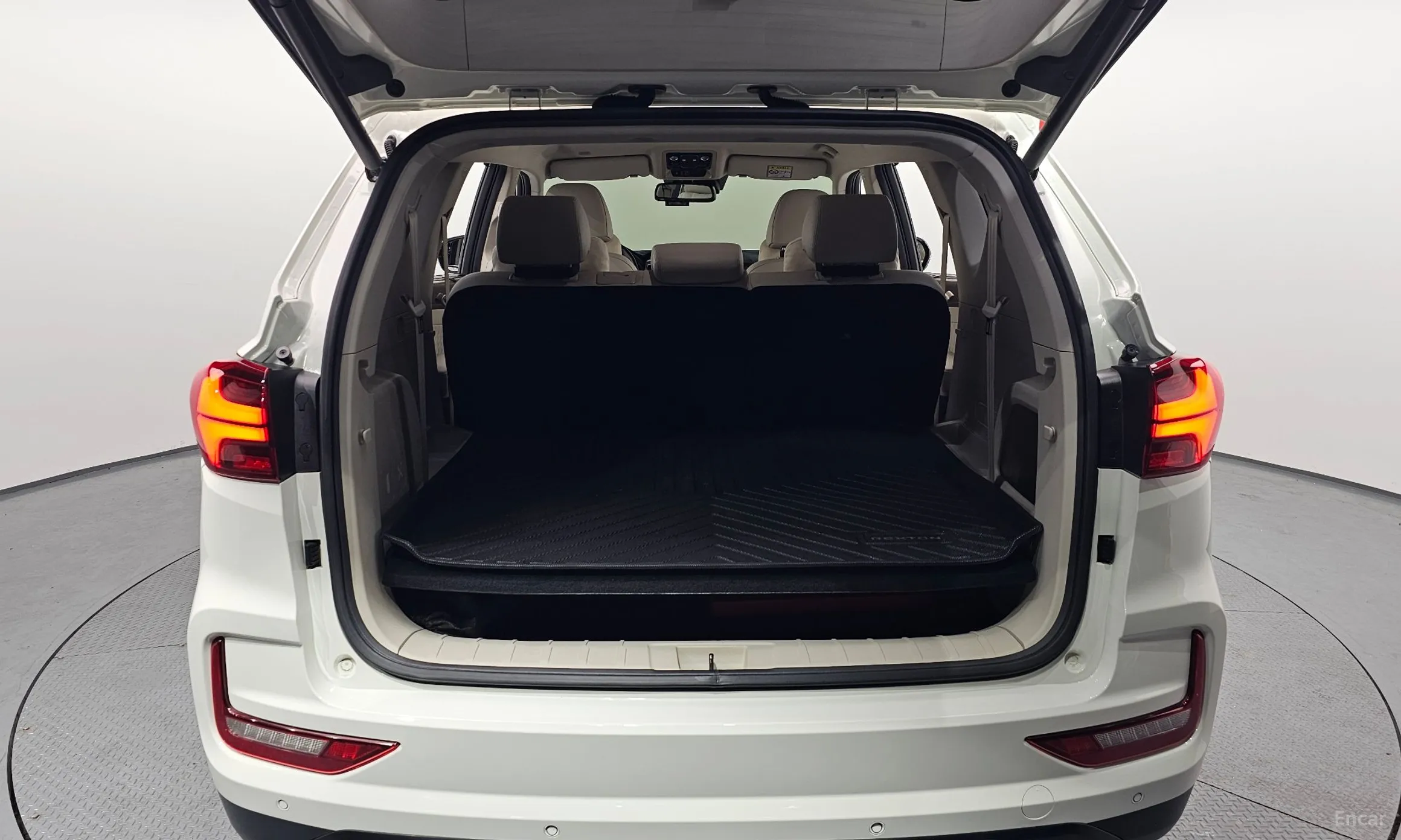 KG Mobility (SsangYong) Rexton превью 20