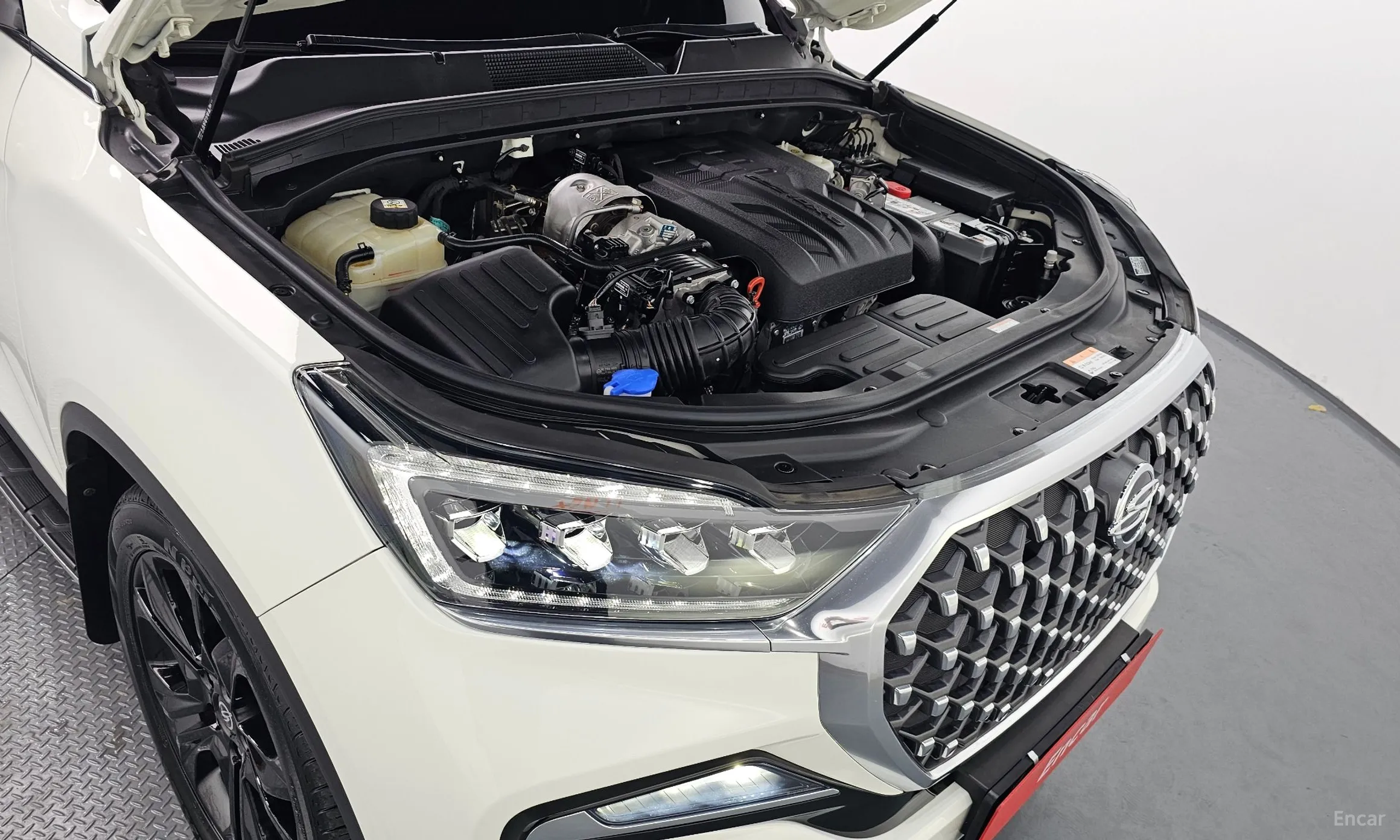 KG Mobility (SsangYong) Rexton превью 6
