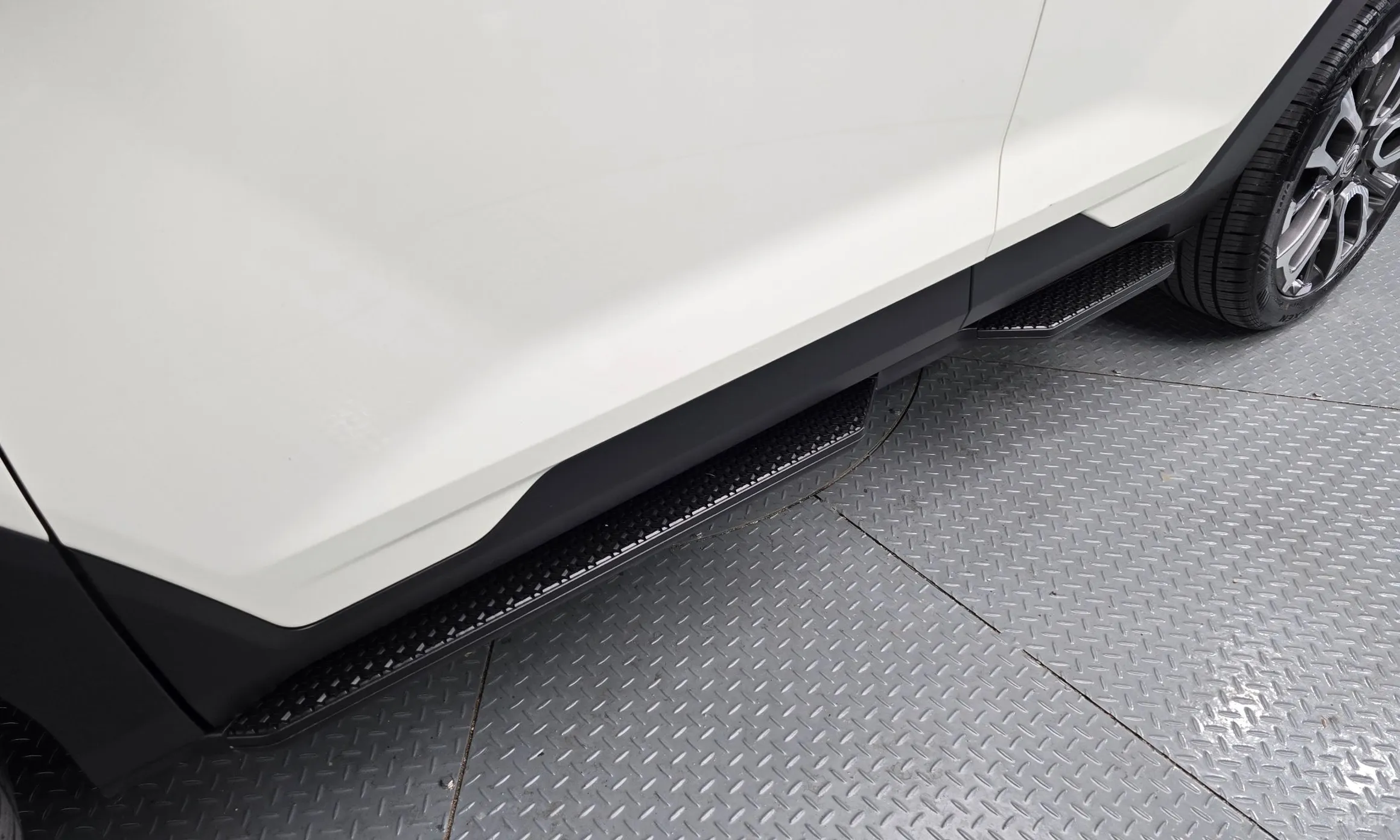 KG Mobility (SsangYong) Torres превью 19