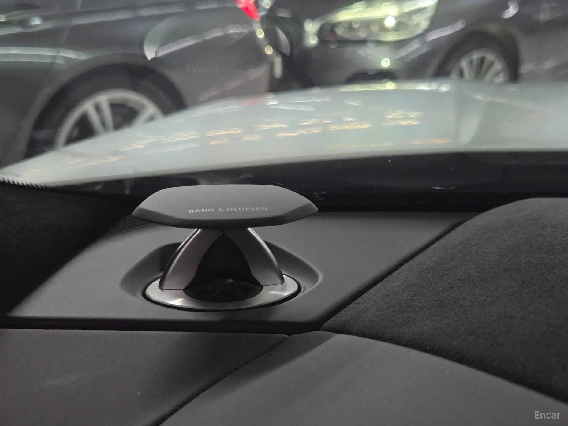 Lamborghini Urus превью 15