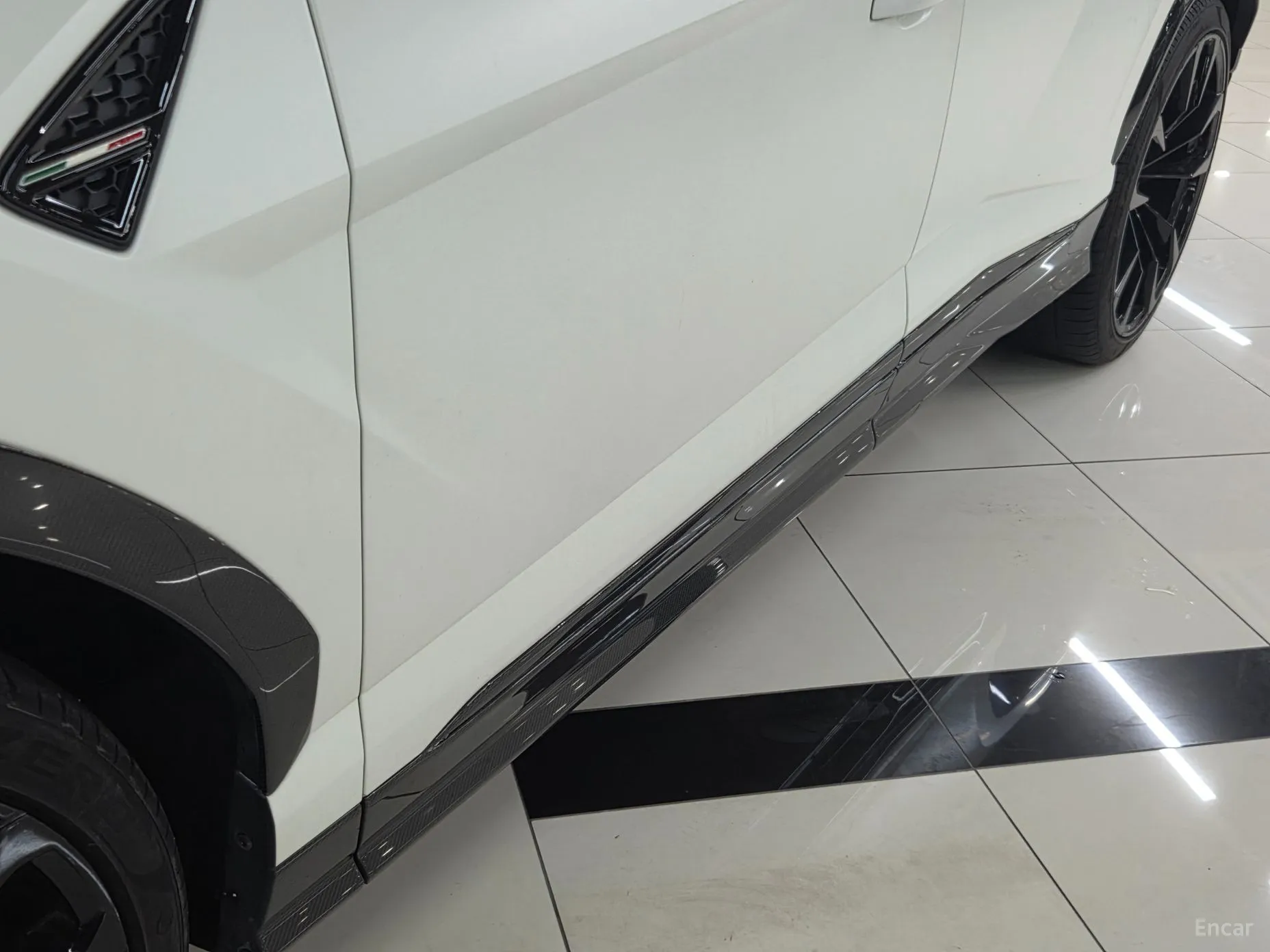 Lamborghini Urus превью 17