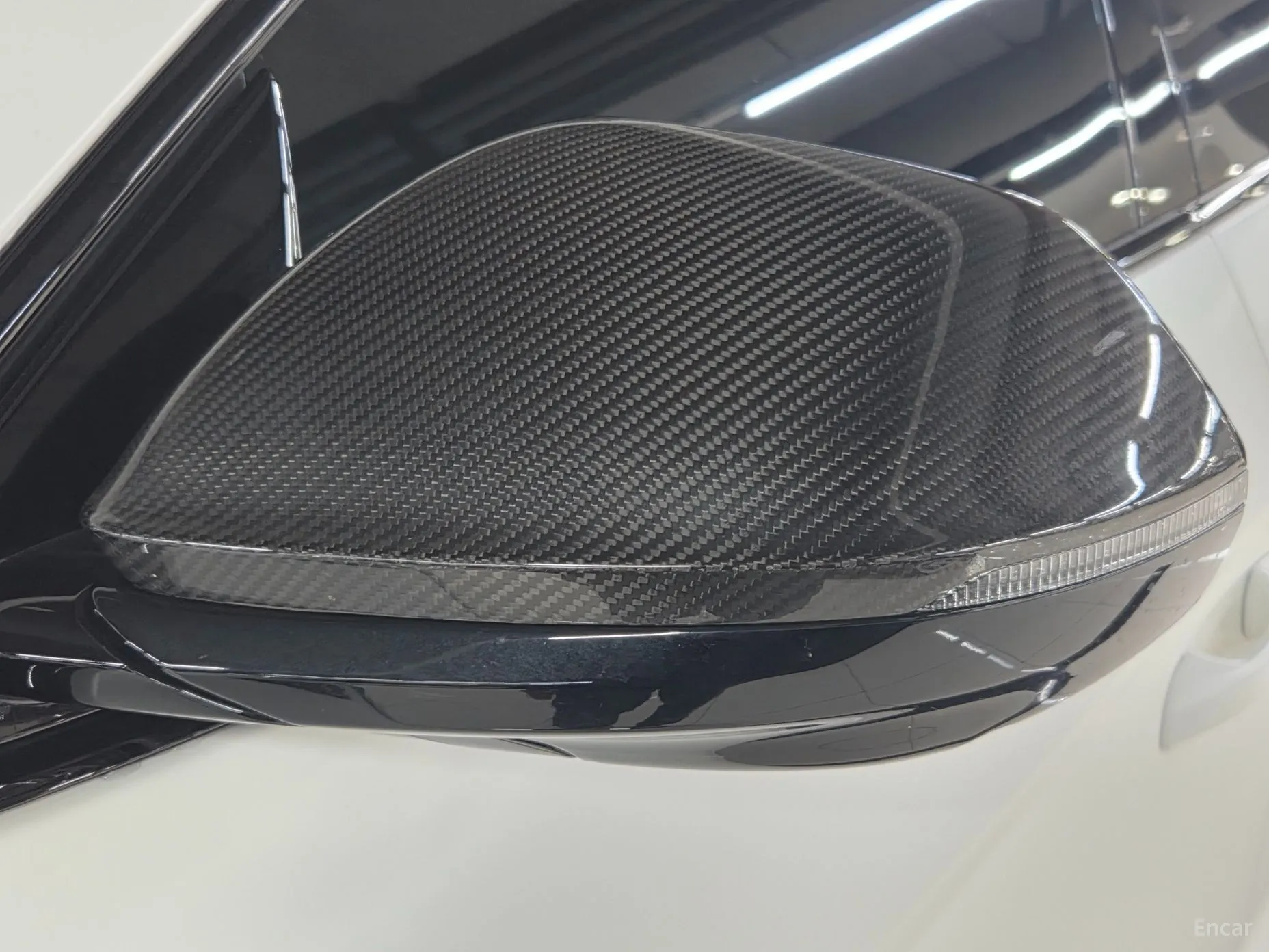Lamborghini Urus превью 18