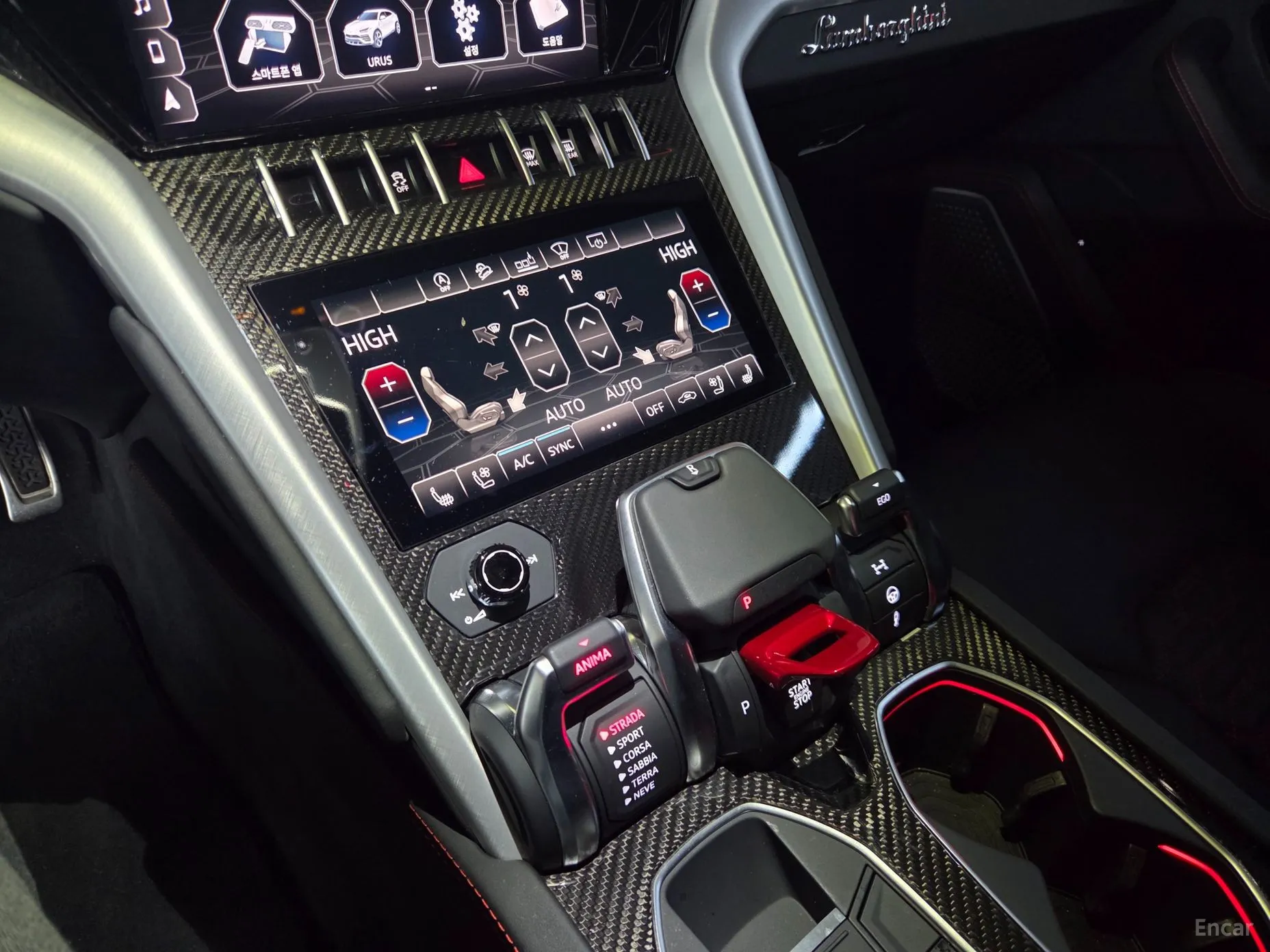 Lamborghini Urus превью 9