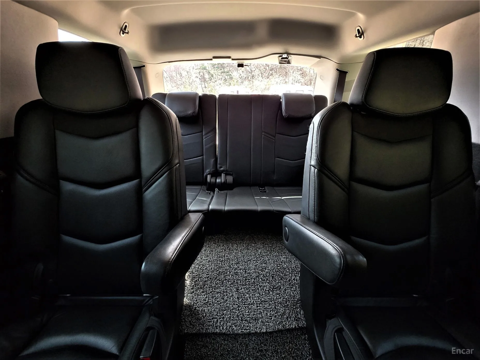 Cadillac Escalade превью 17
