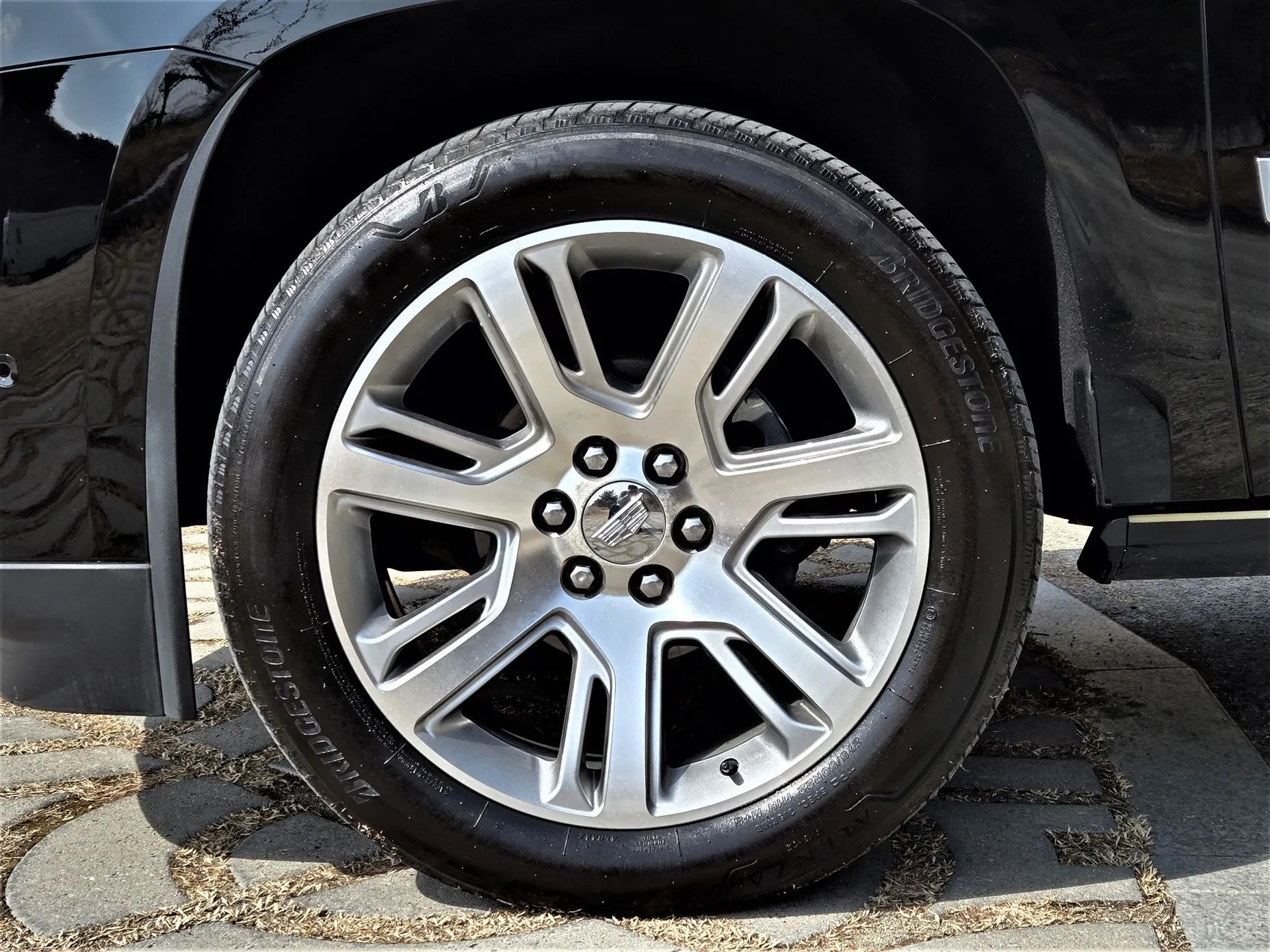 Cadillac Escalade превью 5