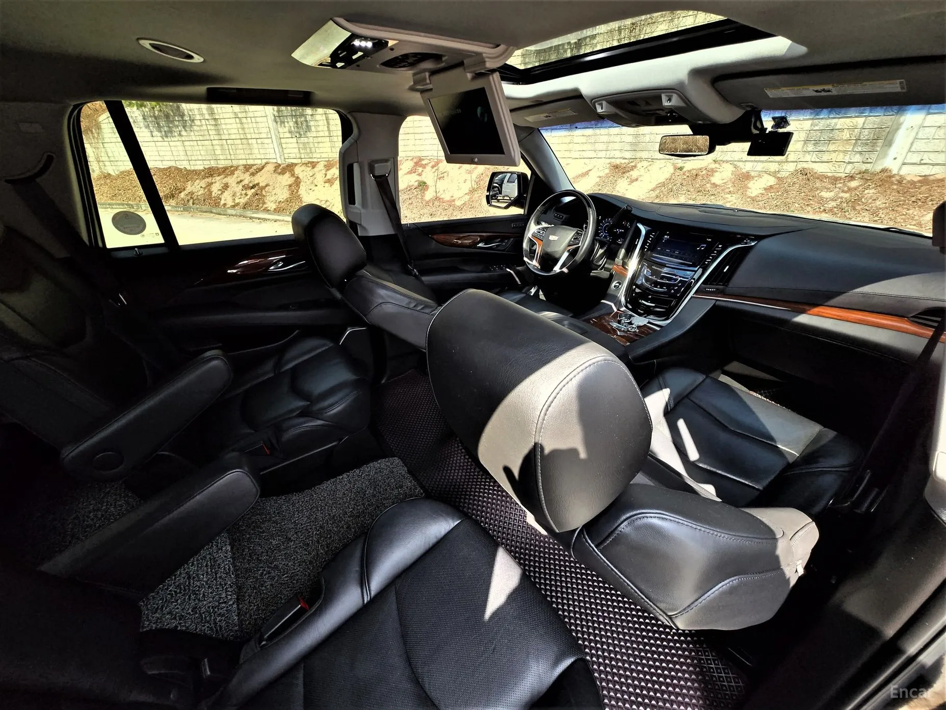 Cadillac Escalade превью 7