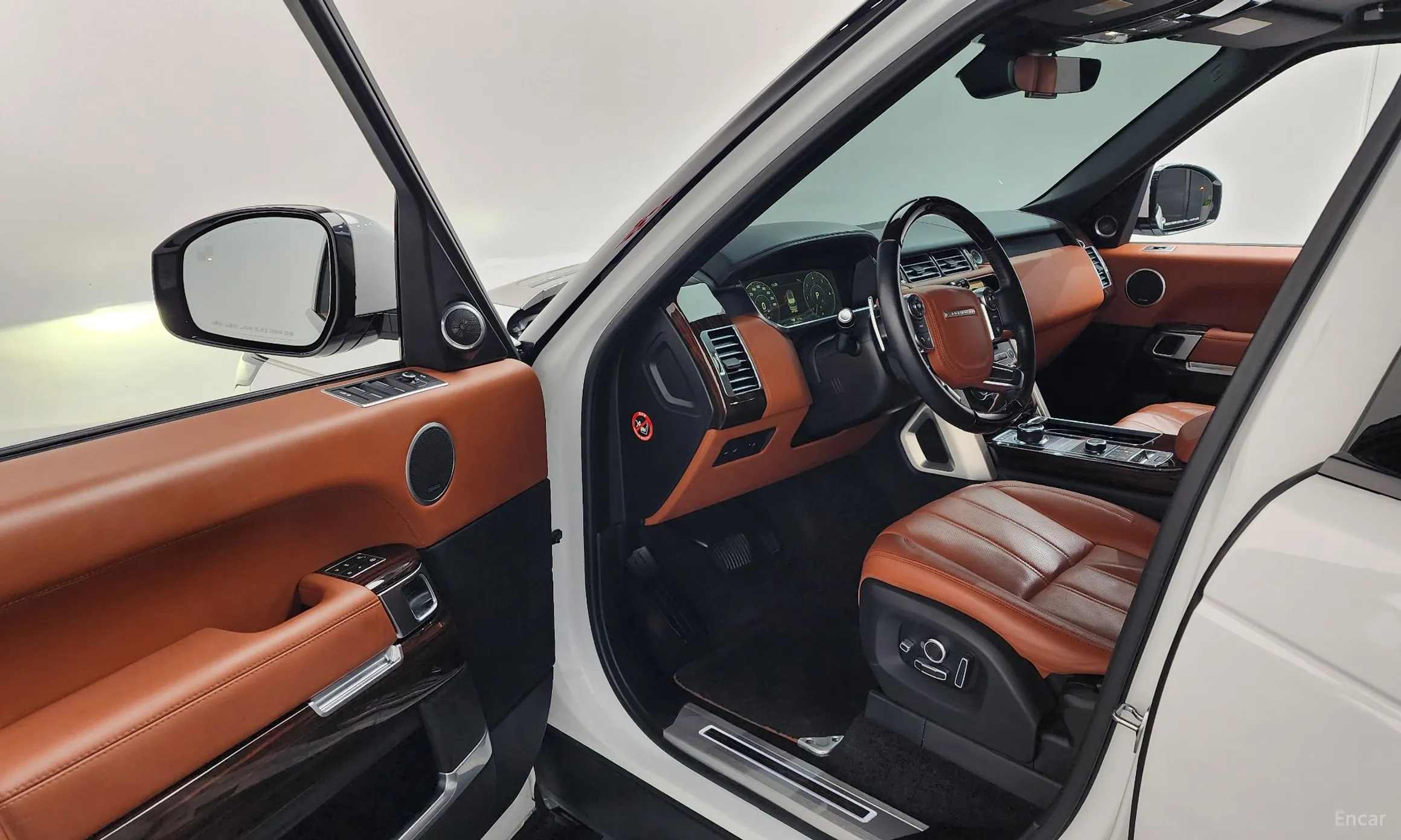 Land Rover Range Rover 4th Generation превью 10