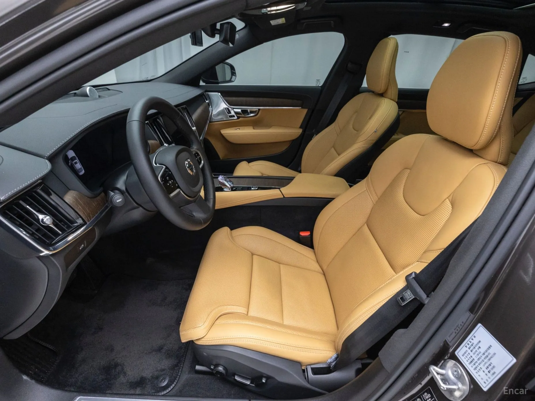 Volvo S90 превью 10
