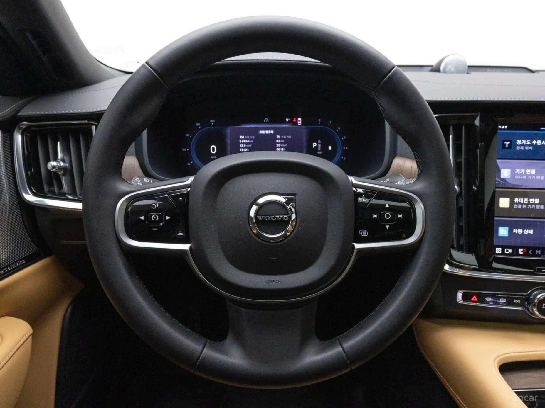 Volvo S90 превью 12
