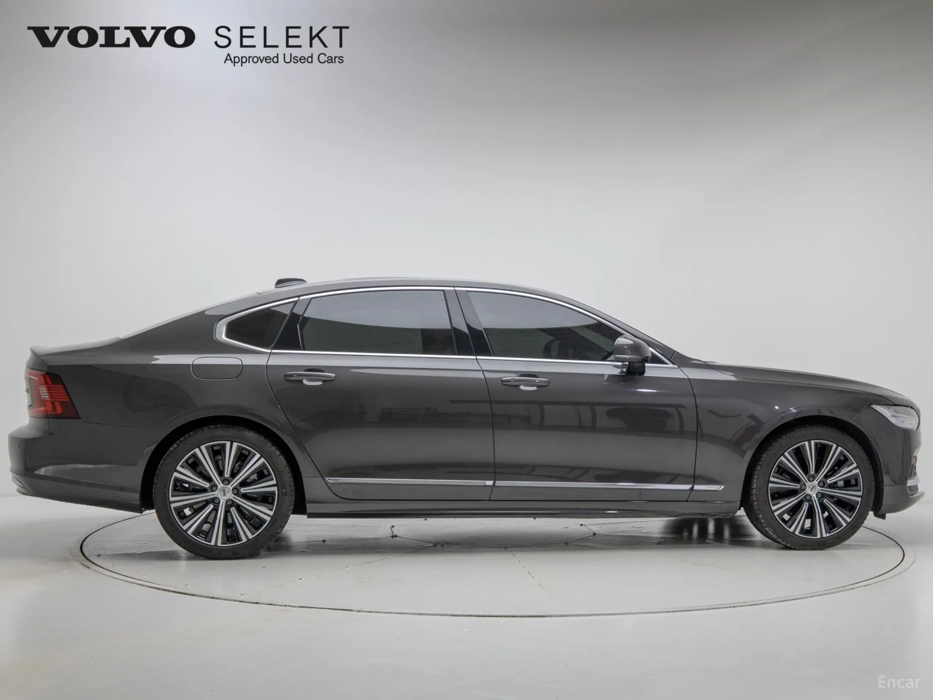 Volvo S90 превью 4