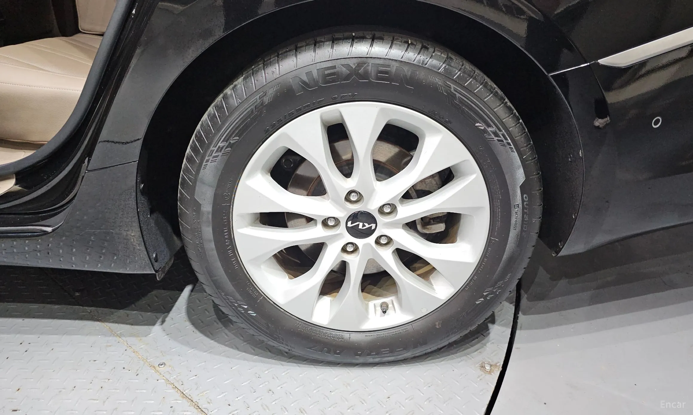 Kia K8 превью 5