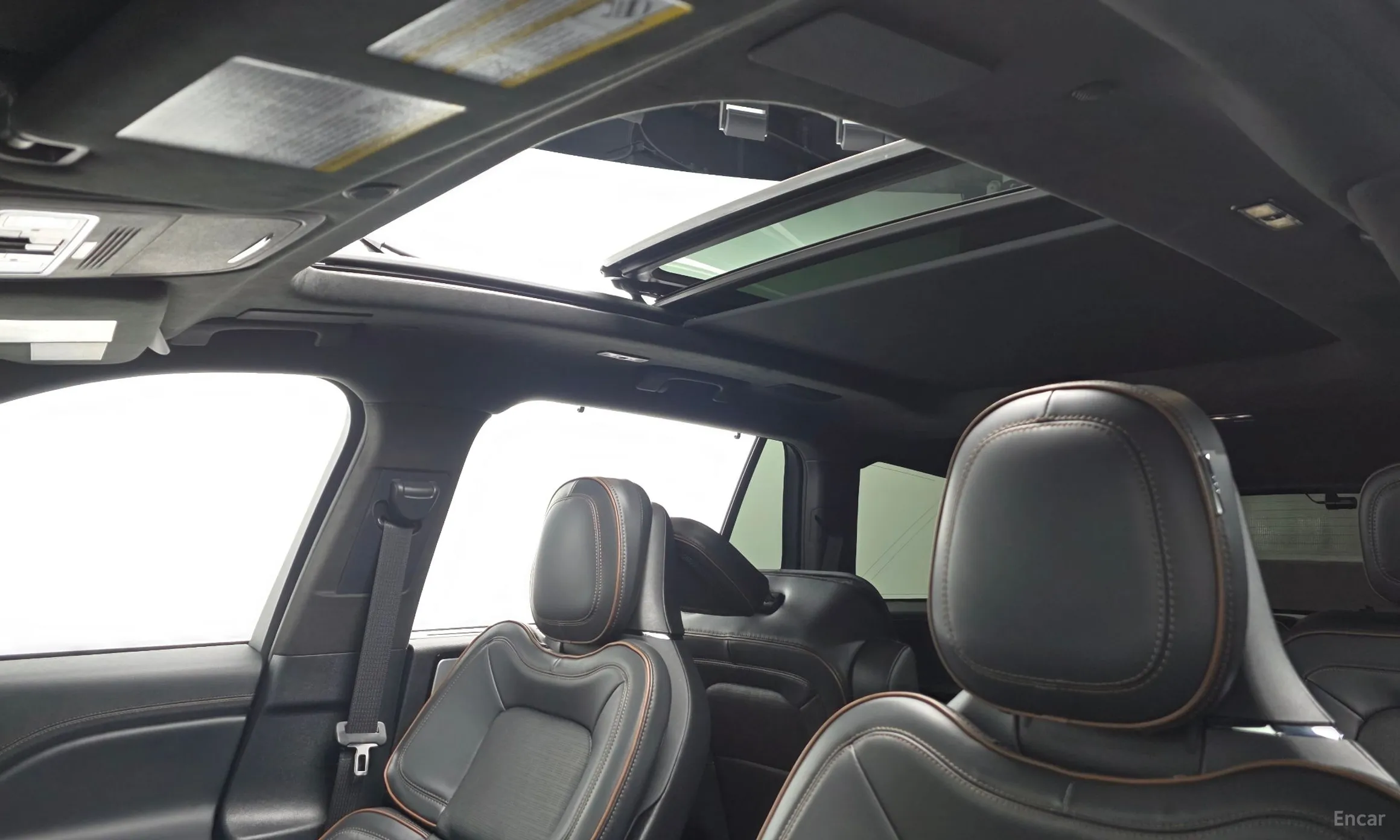 Lincoln Aviator 2nd Generation превью 18