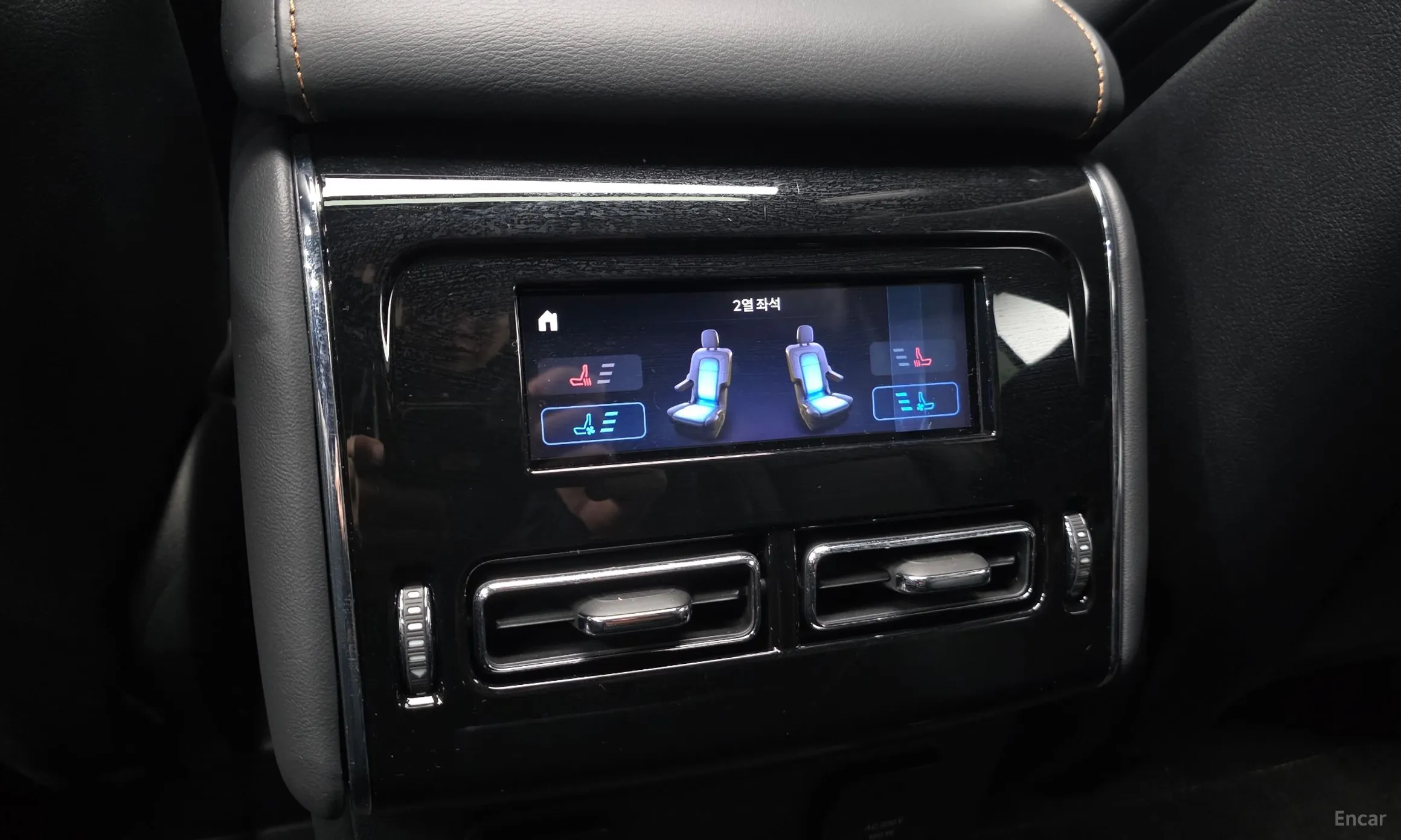 Lincoln Aviator 2nd Generation превью 19