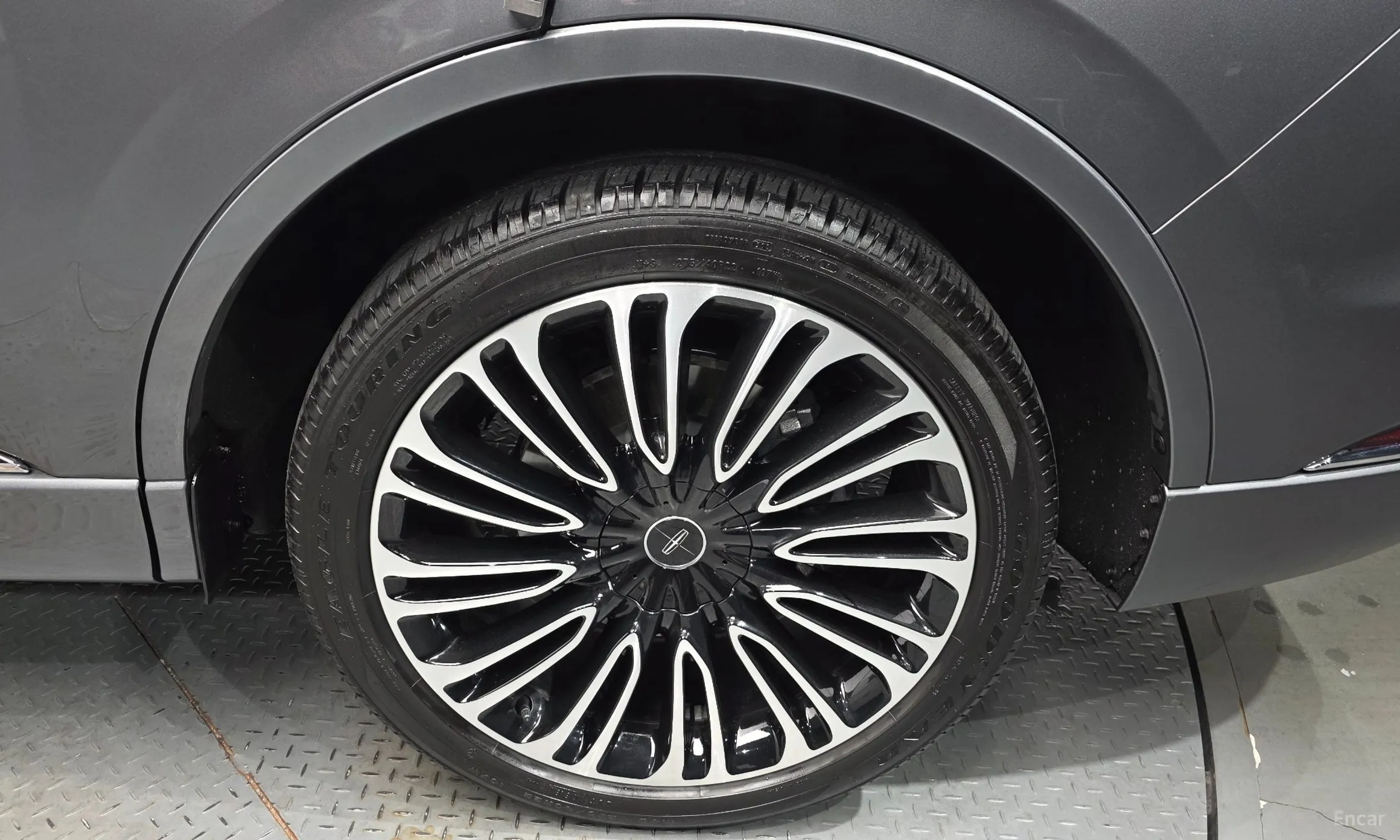 Lincoln Aviator 2nd Generation превью 5
