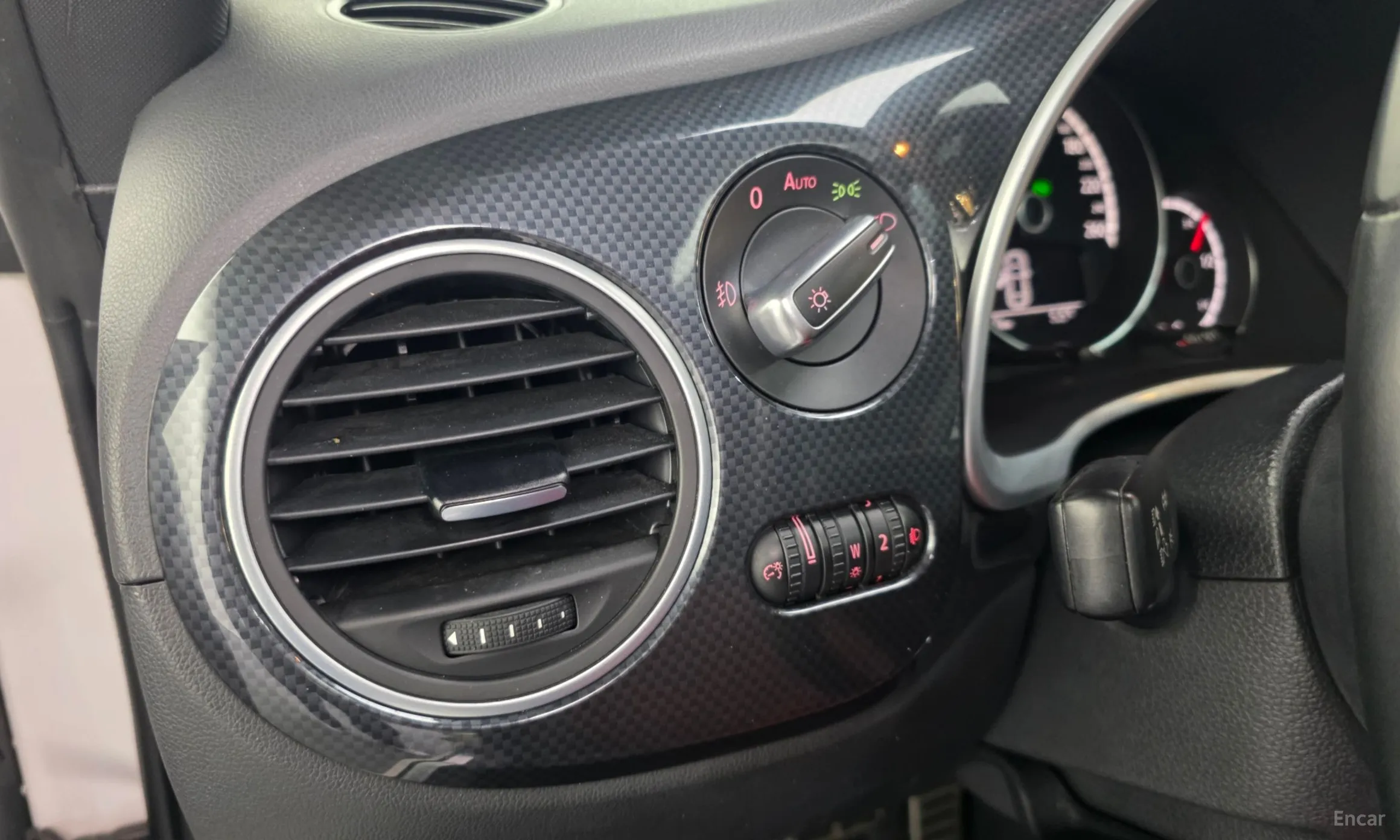 Volkswagen The Beetle превью 17
