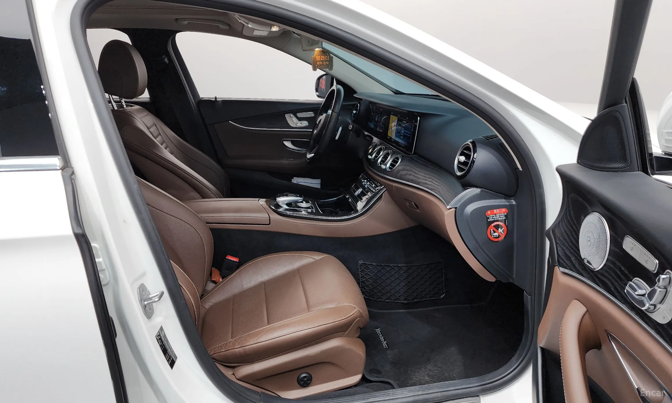 Mercedes Benz E-Class W213 превью 11
