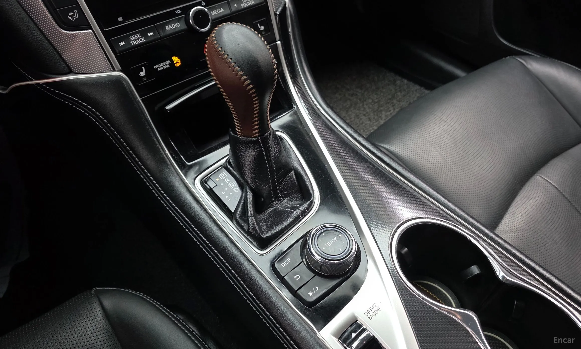 Infiniti Q50 превью 9