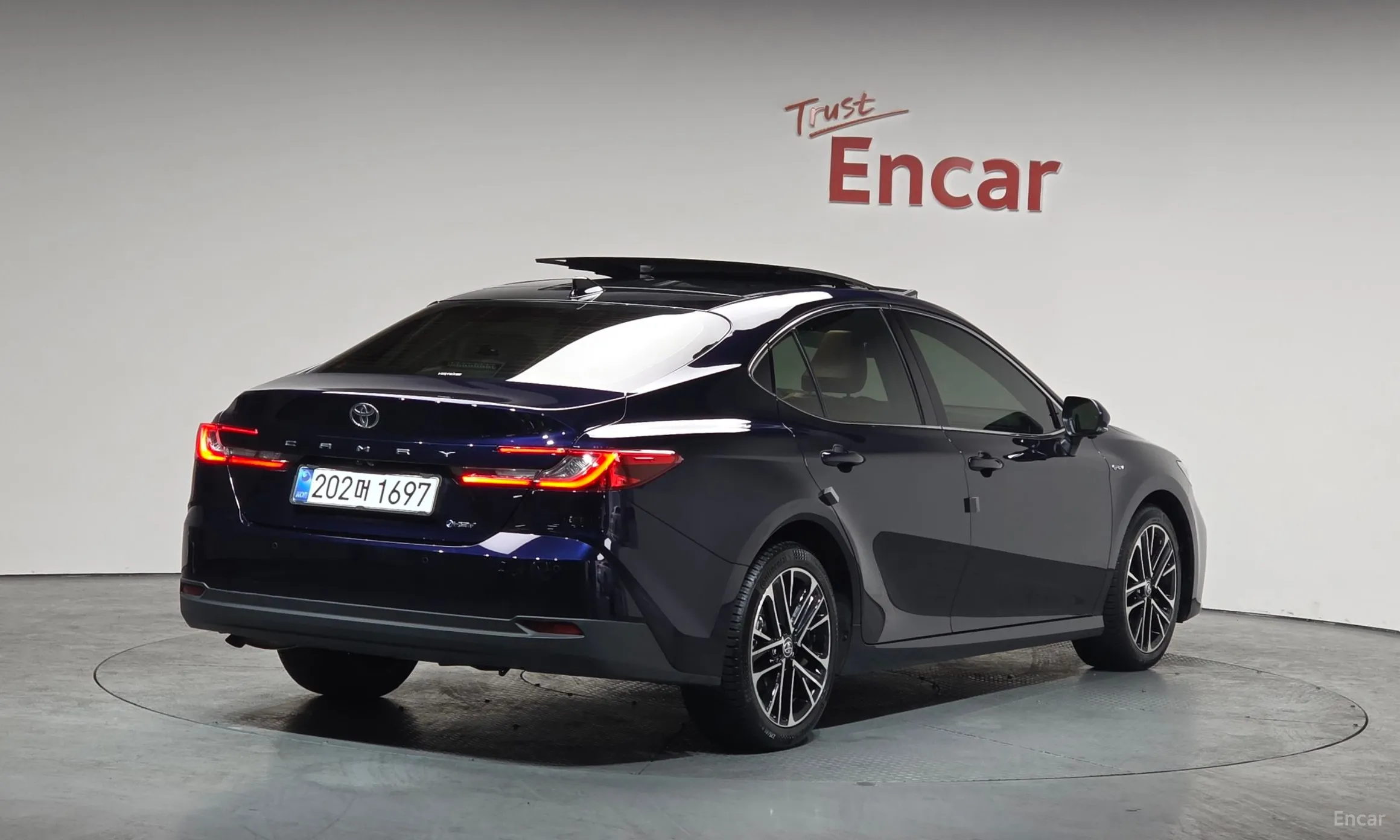 Toyota Camry (XV80) превью 2