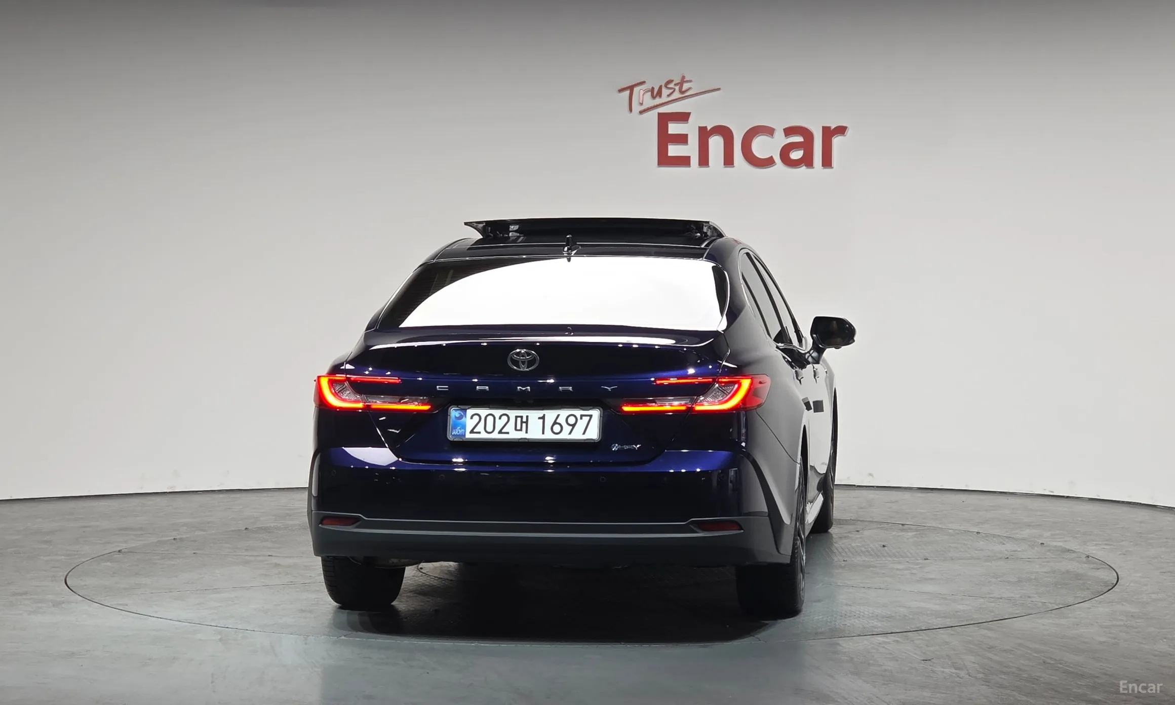 Toyota Camry (XV80) превью 4