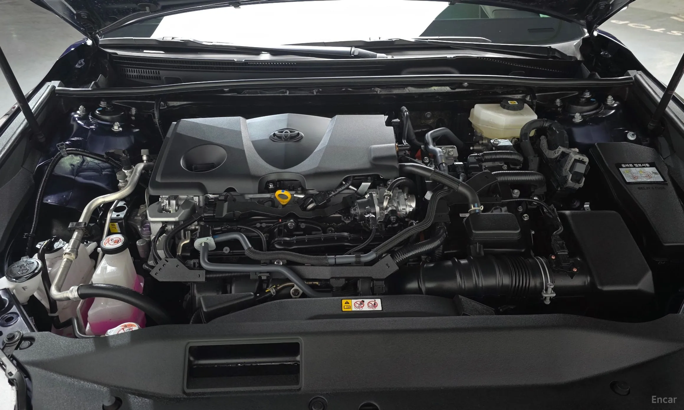 Toyota Camry (XV80) превью 6