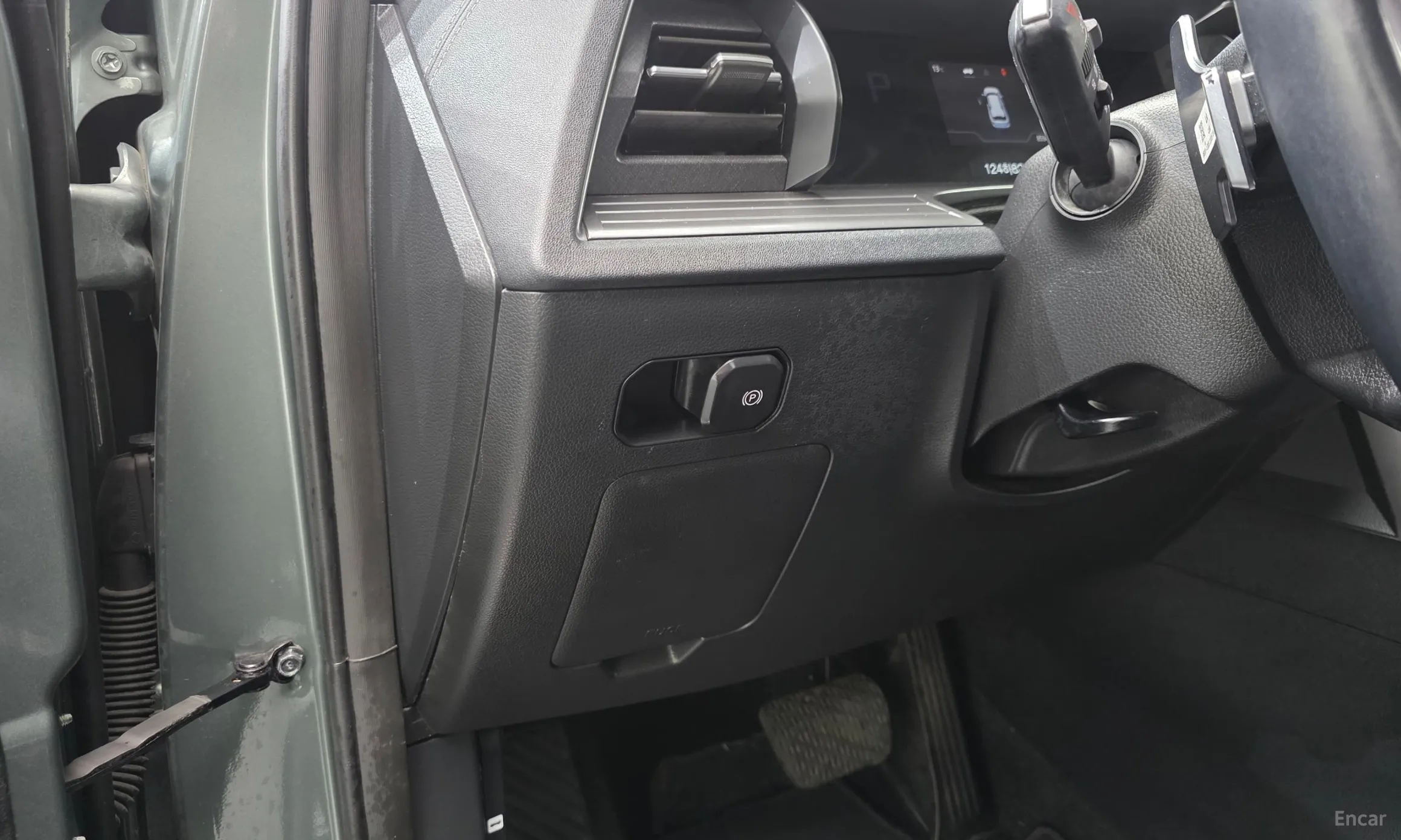 KG Mobility (SsangYong) Torres превью 15