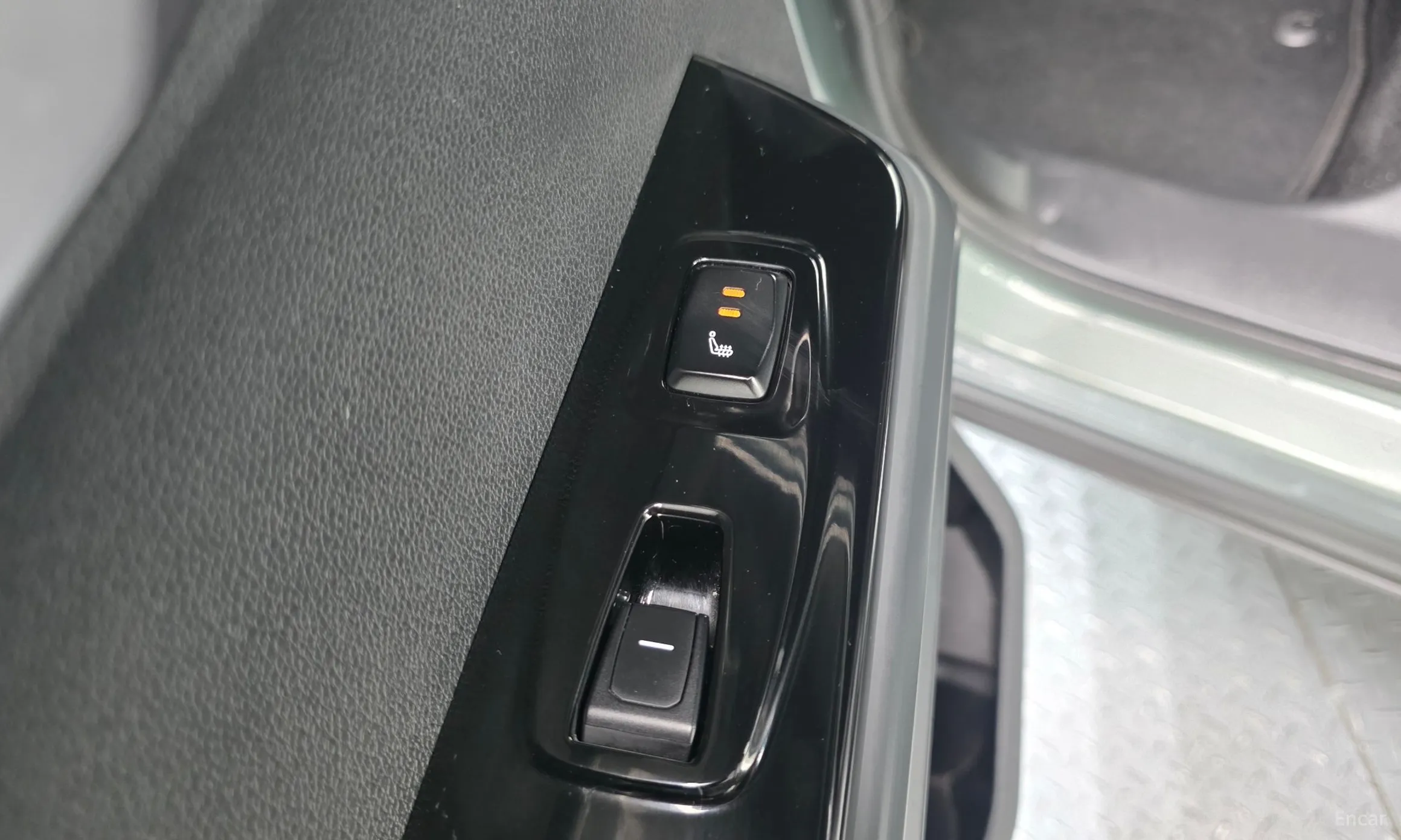 KG Mobility (SsangYong) Torres превью 20