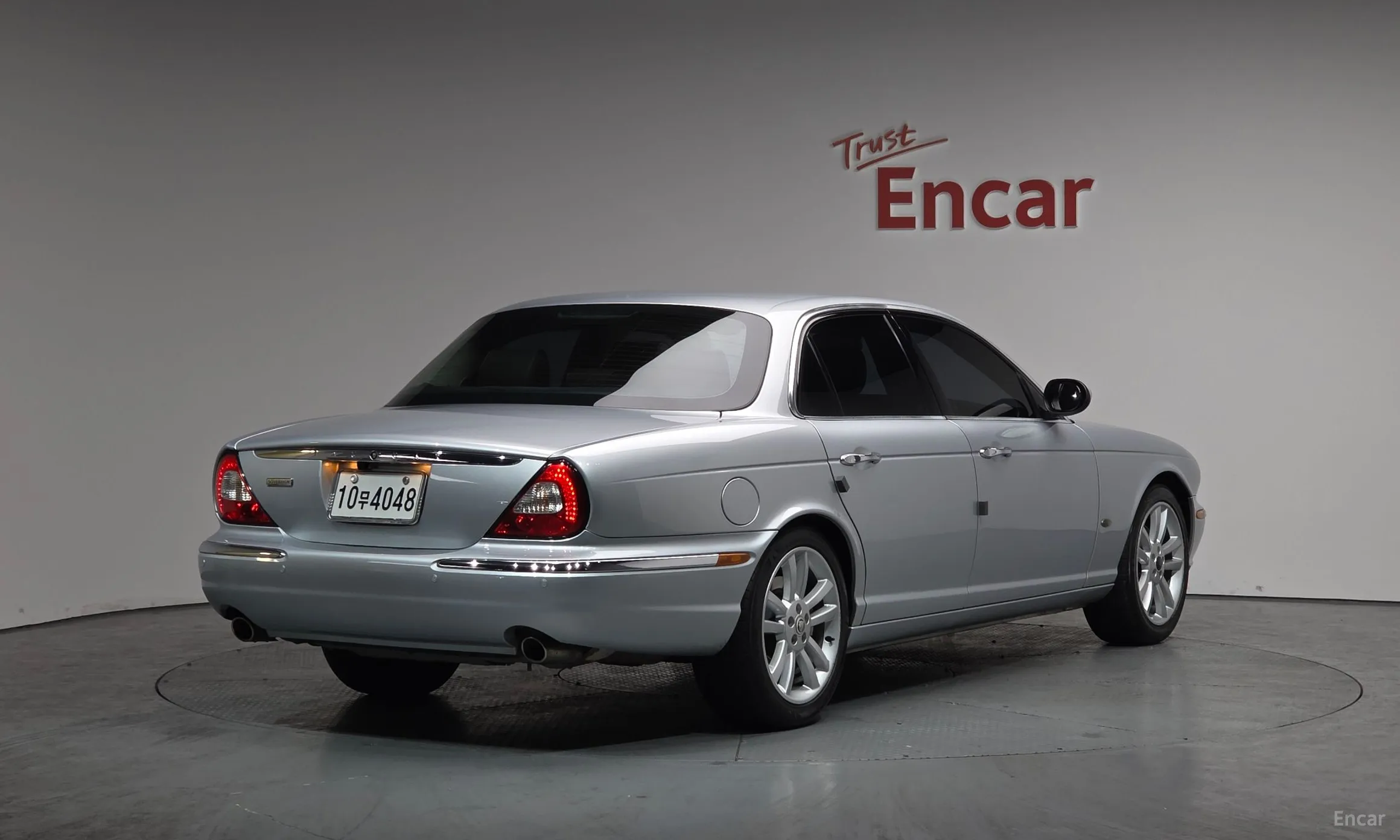 Jaguar New XJ