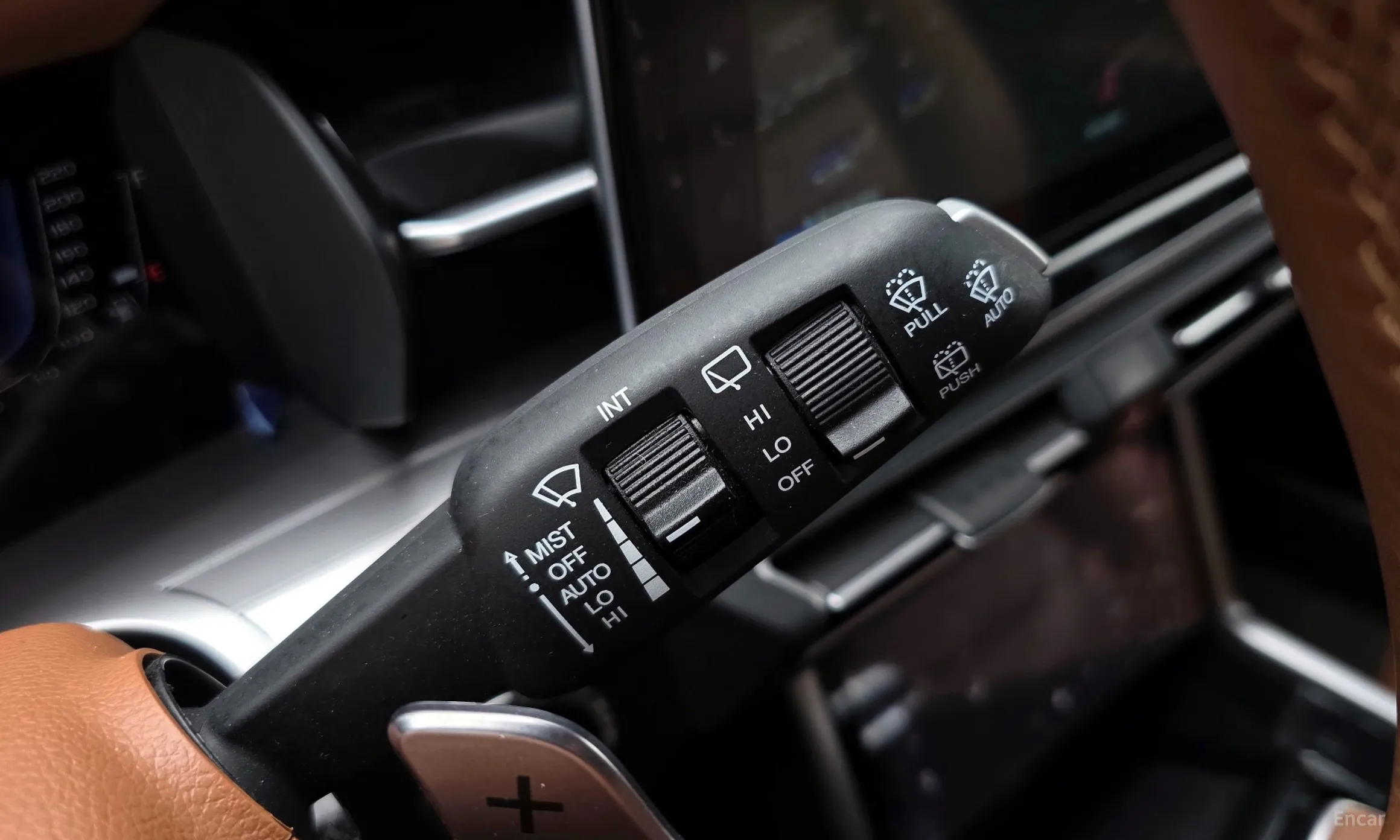 KG Mobility (SsangYong) Torres превью 18