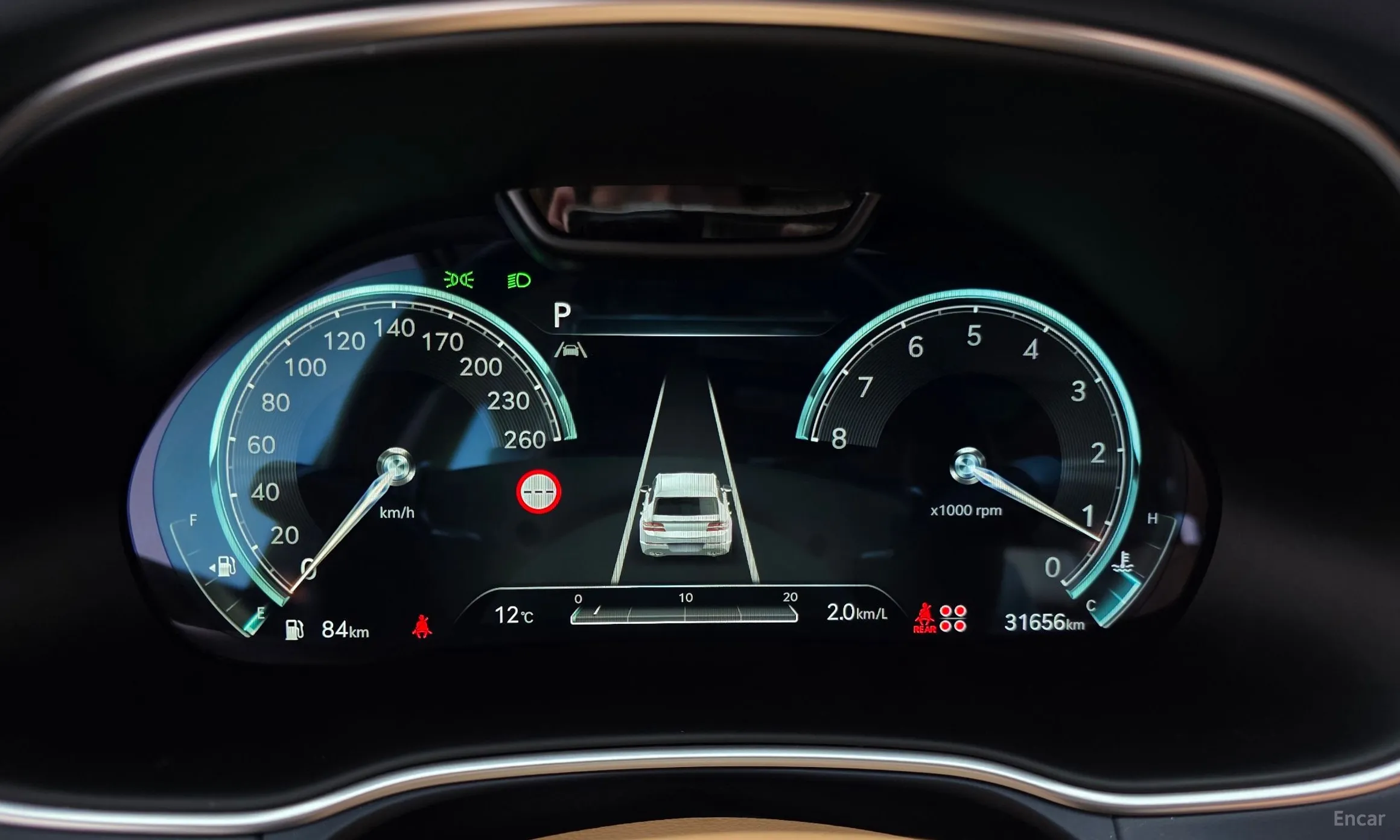 Genesis GV80 превью 8