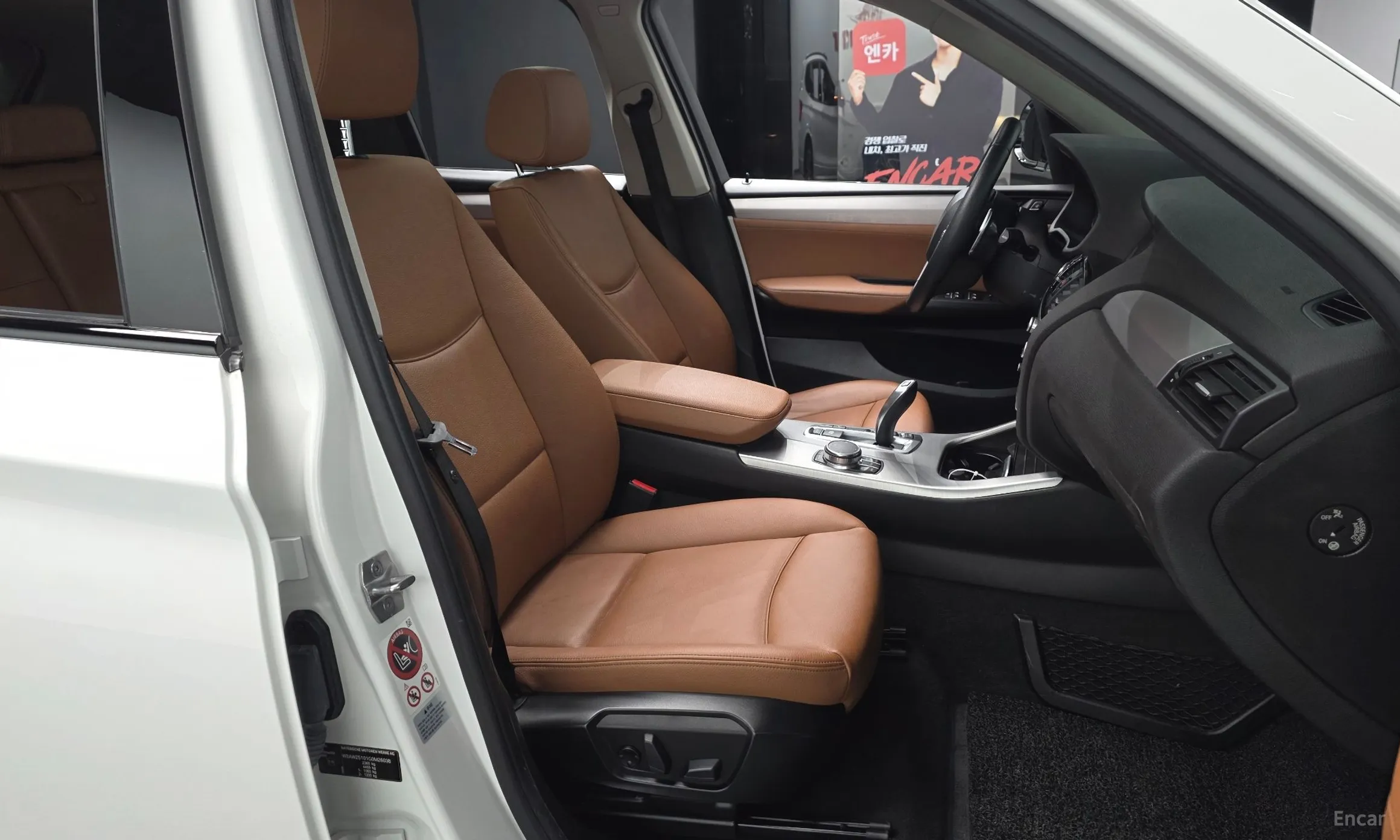 BMW X3 (F25) превью 10