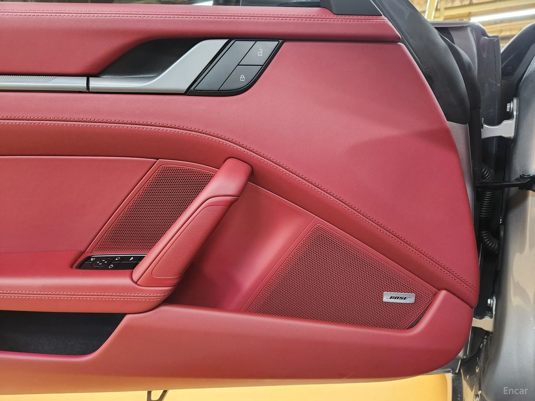Porsche 911 (992) превью 13