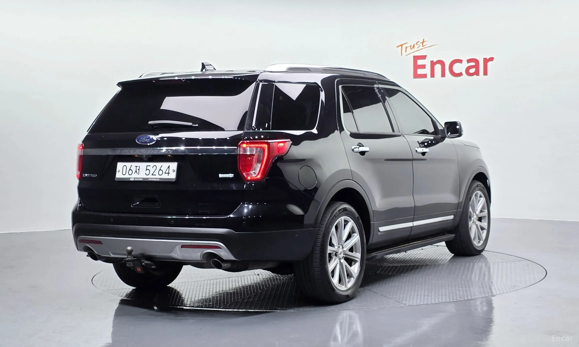 Ford Explorer превью 2