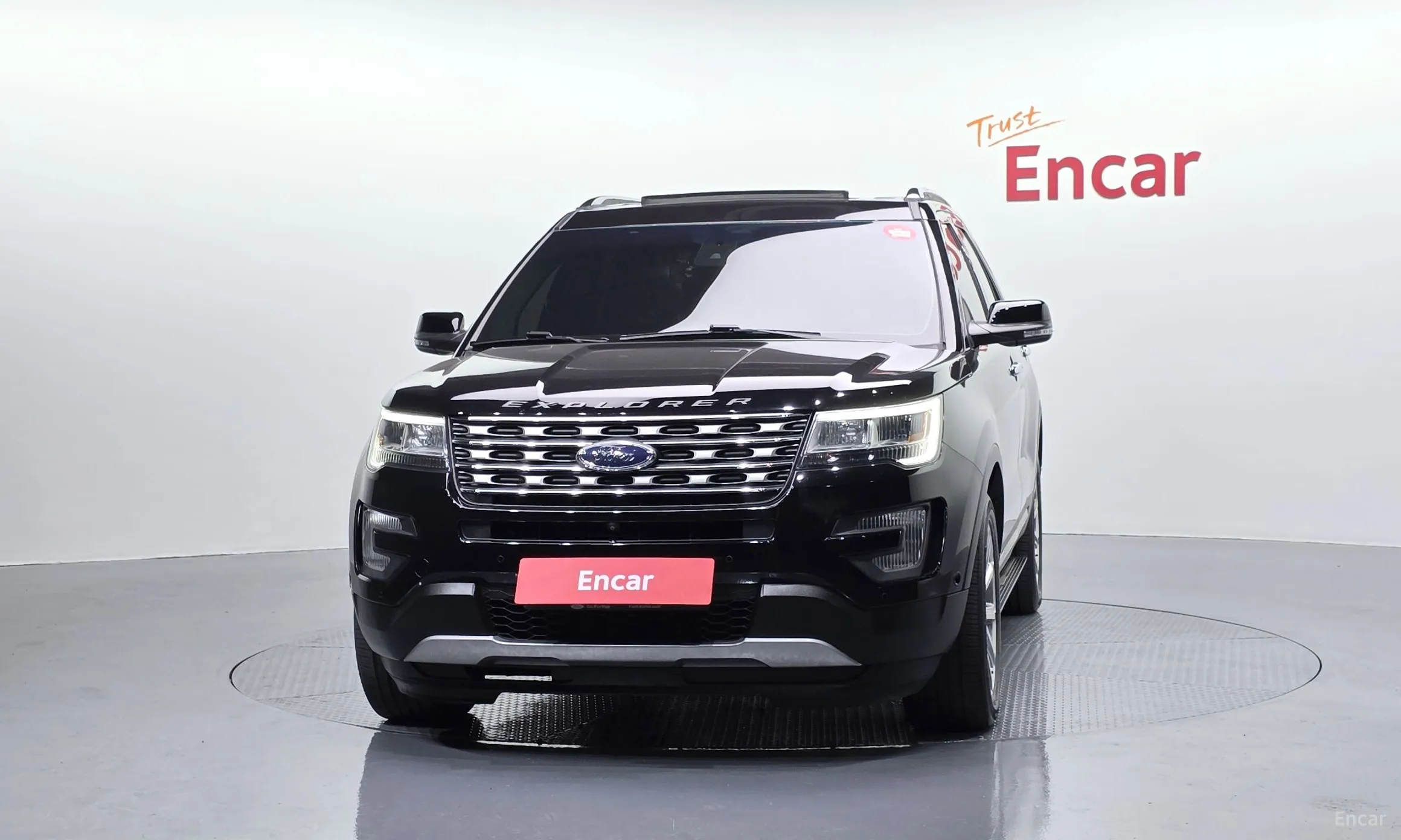 Ford Explorer превью 3